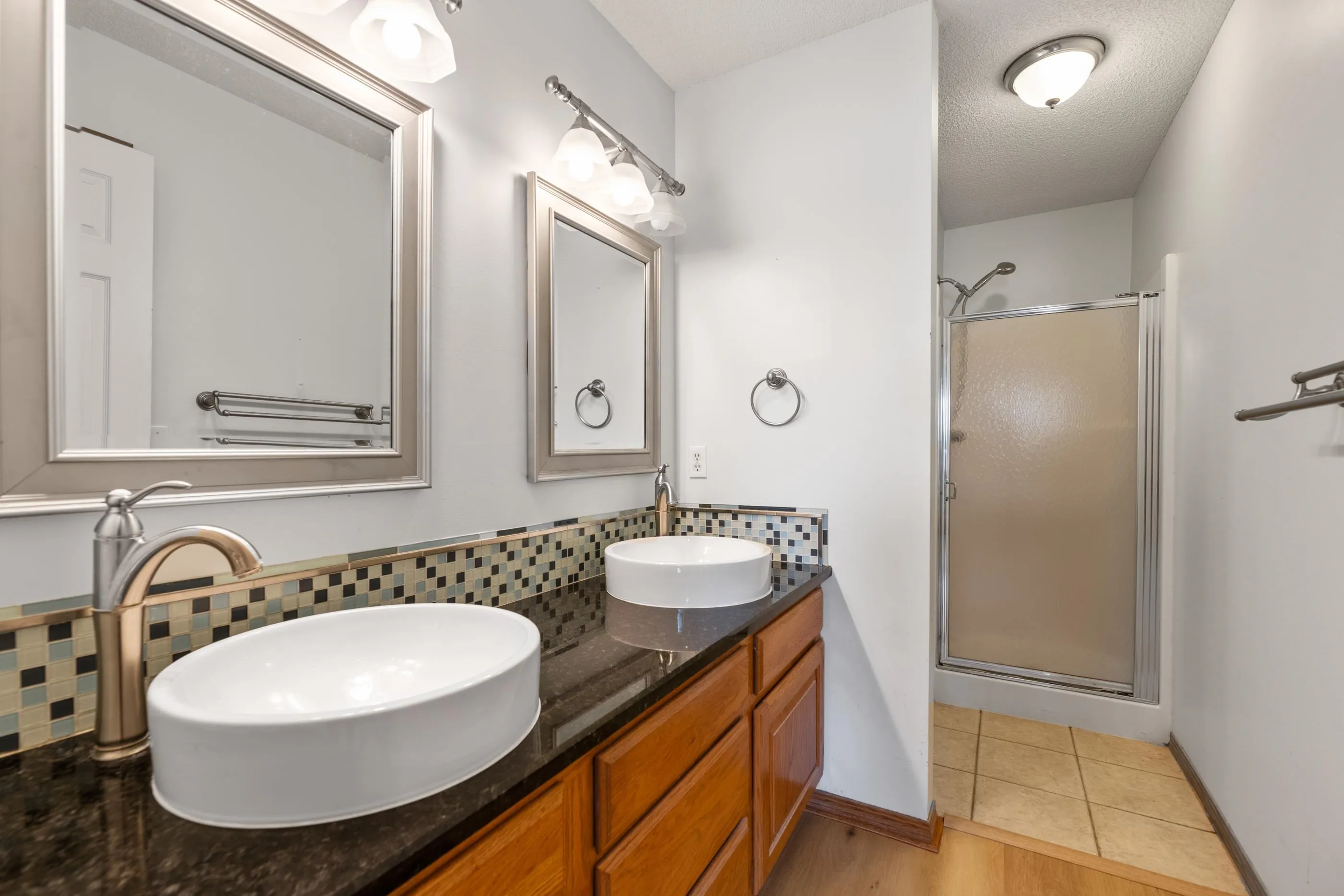 Bel Aire, Kansas 67220, United States, 3 Bedrooms Bedrooms, ,2 BathroomsBathrooms,Residential,Active,178901