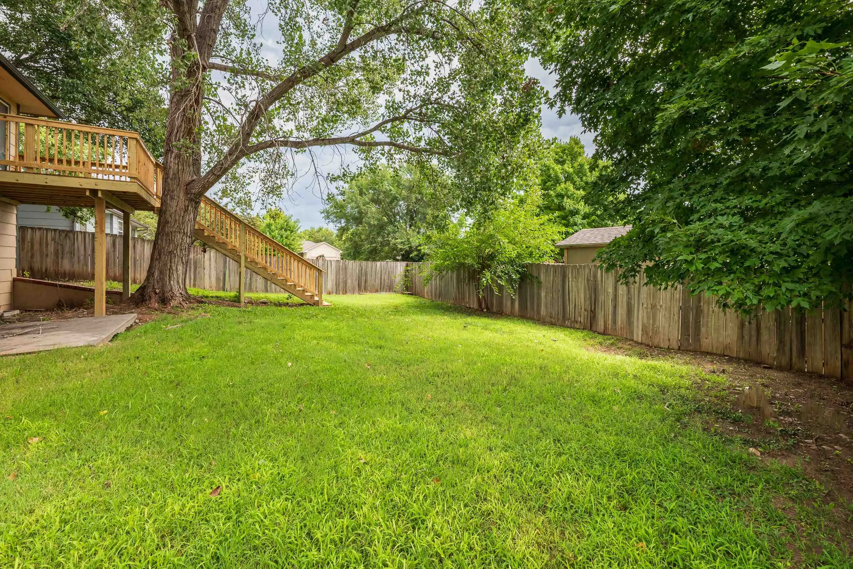 Bel Aire, Kansas 67220, United States, 3 Bedrooms Bedrooms, ,2 BathroomsBathrooms,Residential,Active,178901