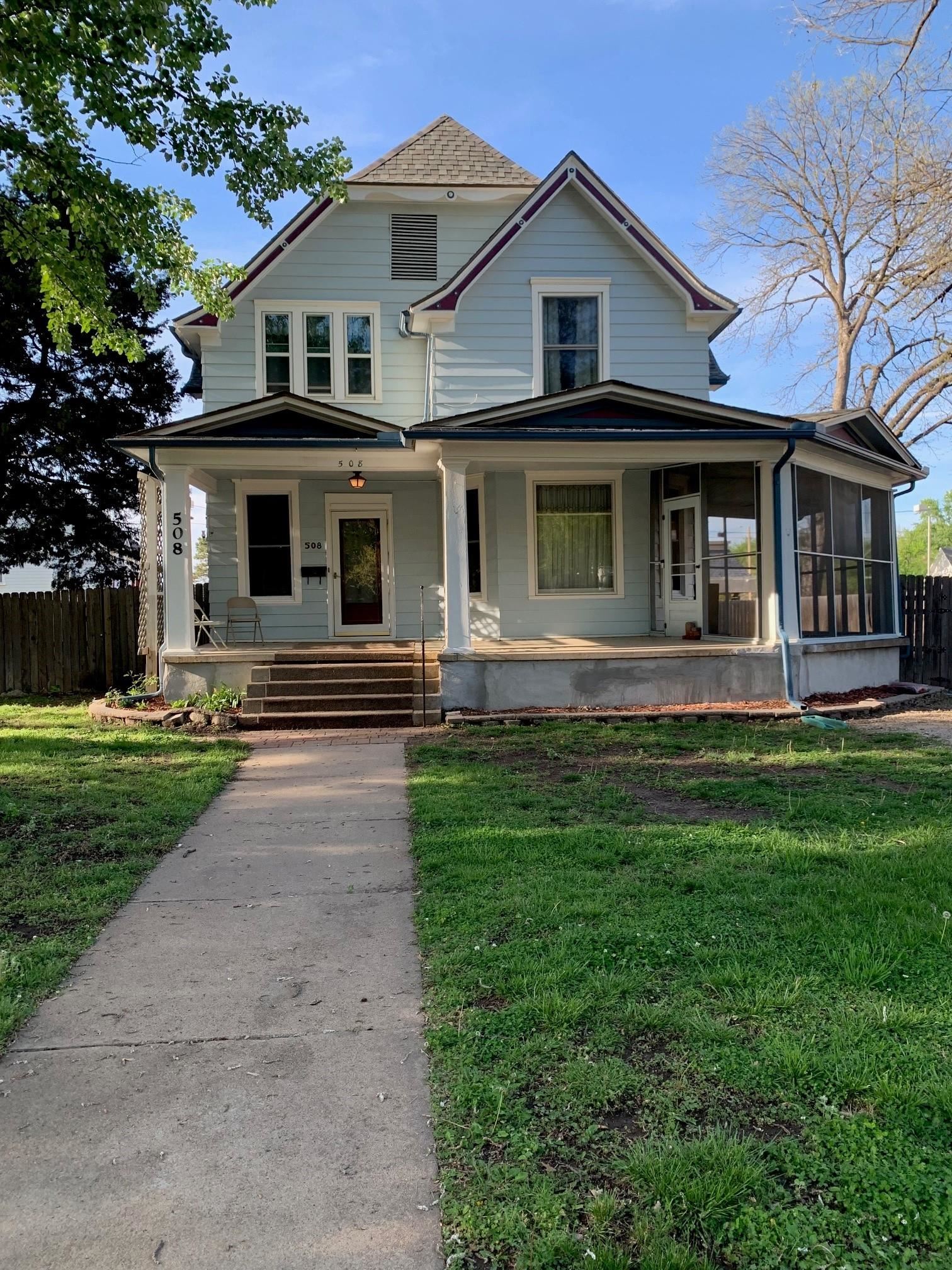 508 E 10th Ave, Winfield, Kansas image 1