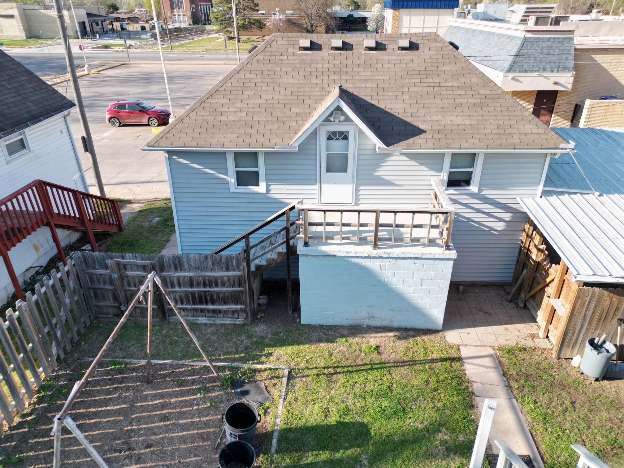 508 E 10th Ave, Winfield, Kansas image 25