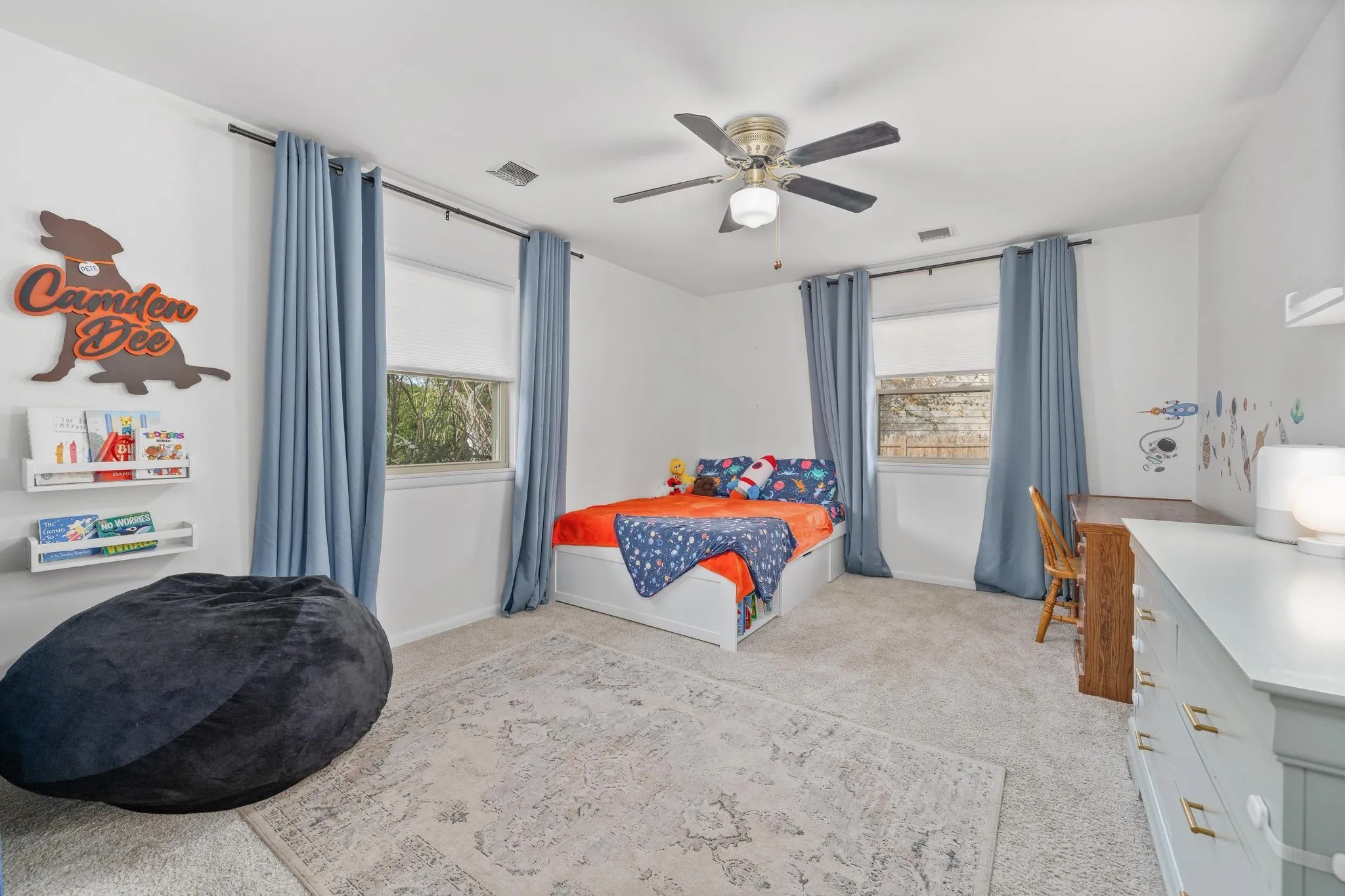 Wellington, Kansas 67152, United States, 3 Bedrooms Bedrooms, ,3 BathroomsBathrooms,Residential,Active,241941