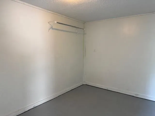 Wellington, Kansas 67152, United States, 4 Bedrooms Bedrooms, ,2 BathroomsBathrooms,Residential,Active,143889