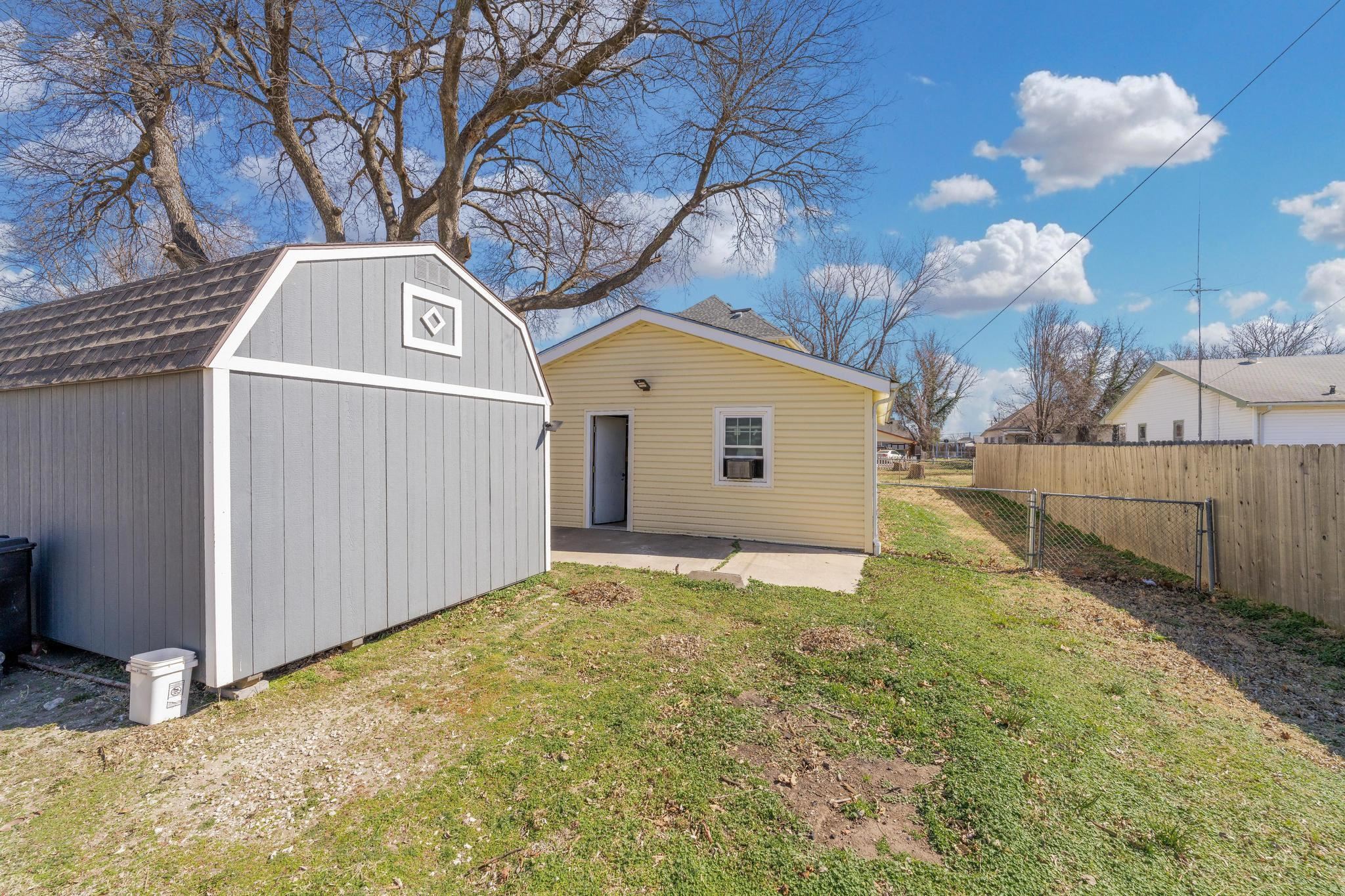 524 N B St, Wellington, Kansas image 30