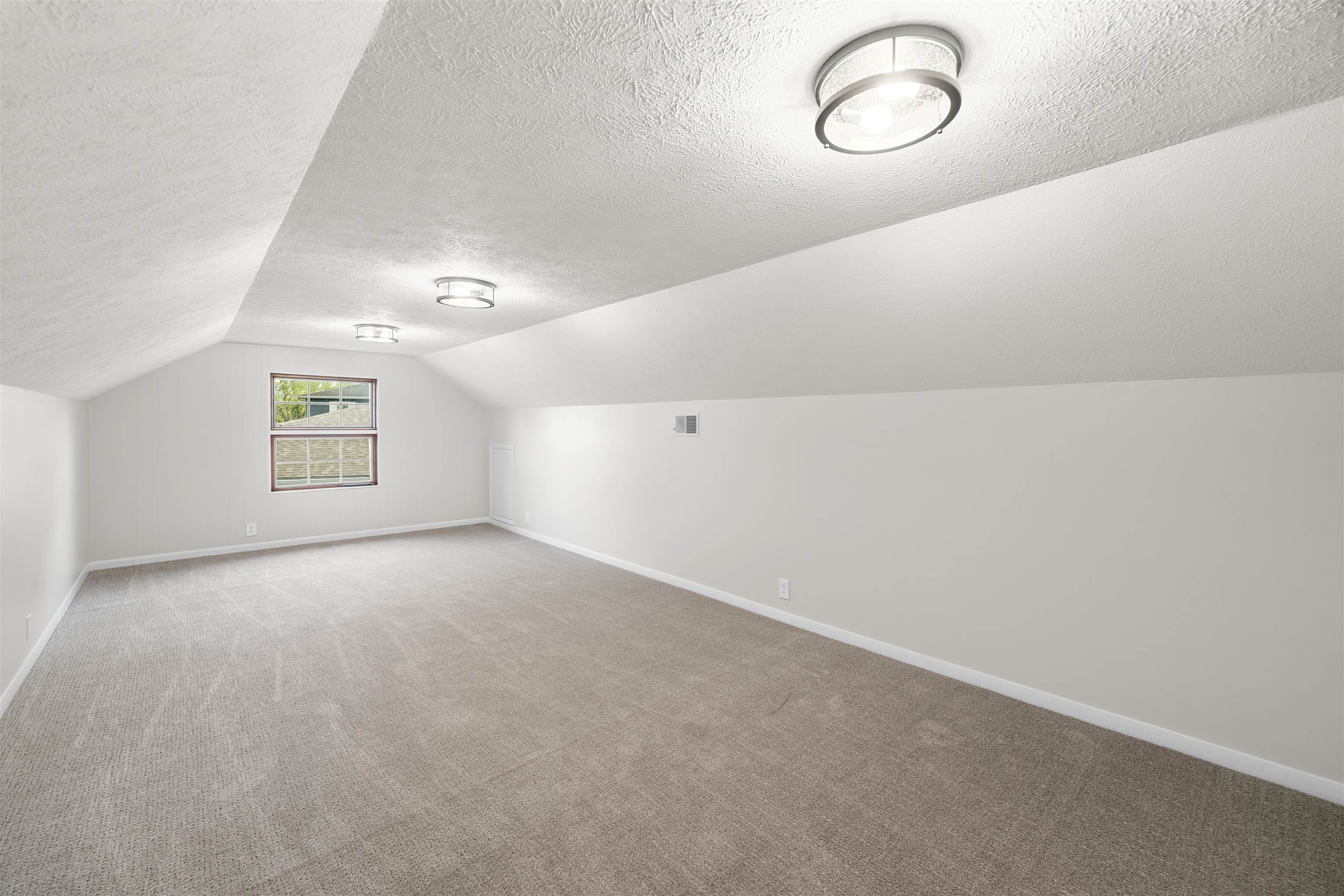 452 Camden Dr, Salina, Kansas image 26