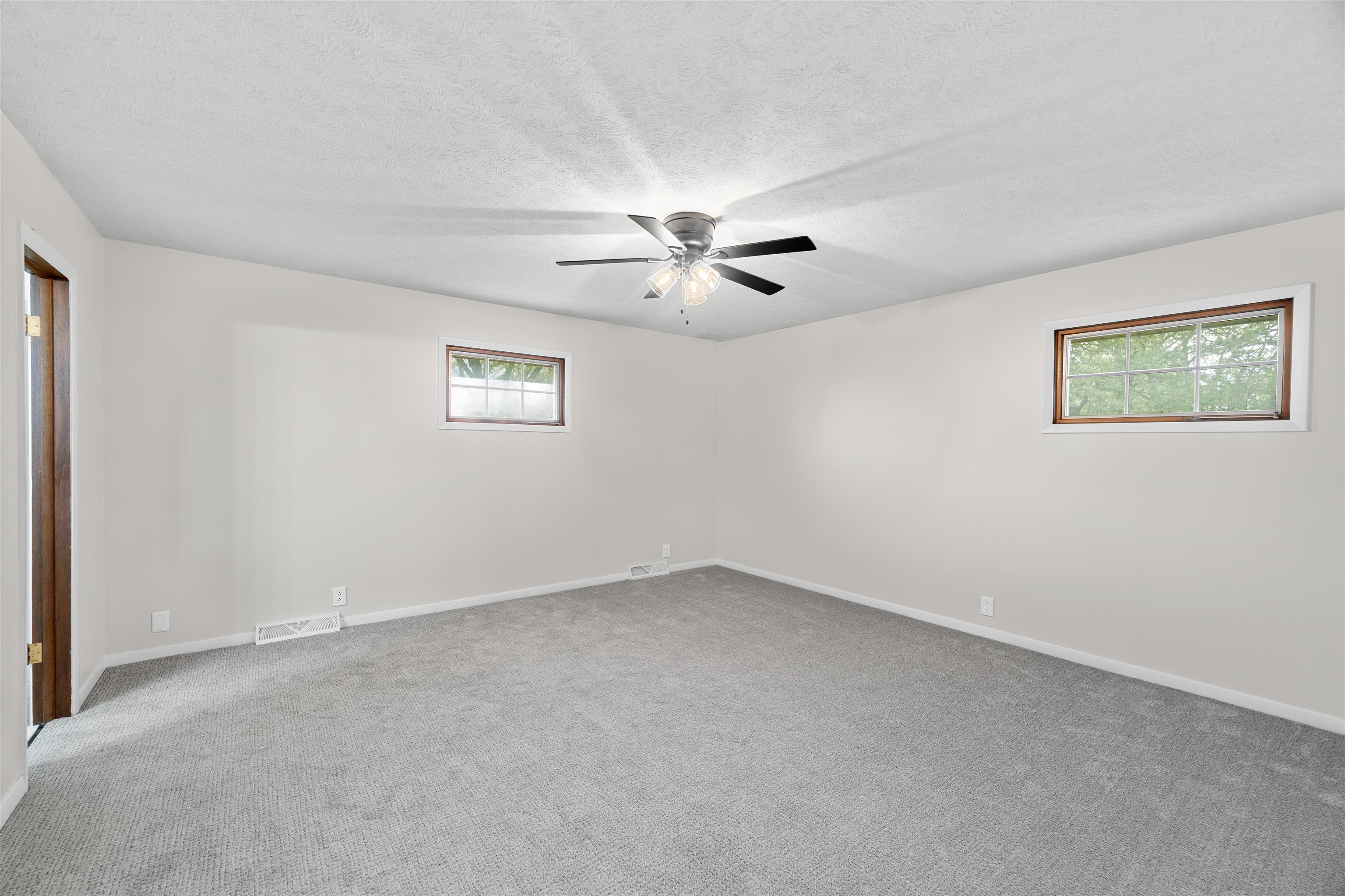 452 Camden Dr, Salina, Kansas image 20