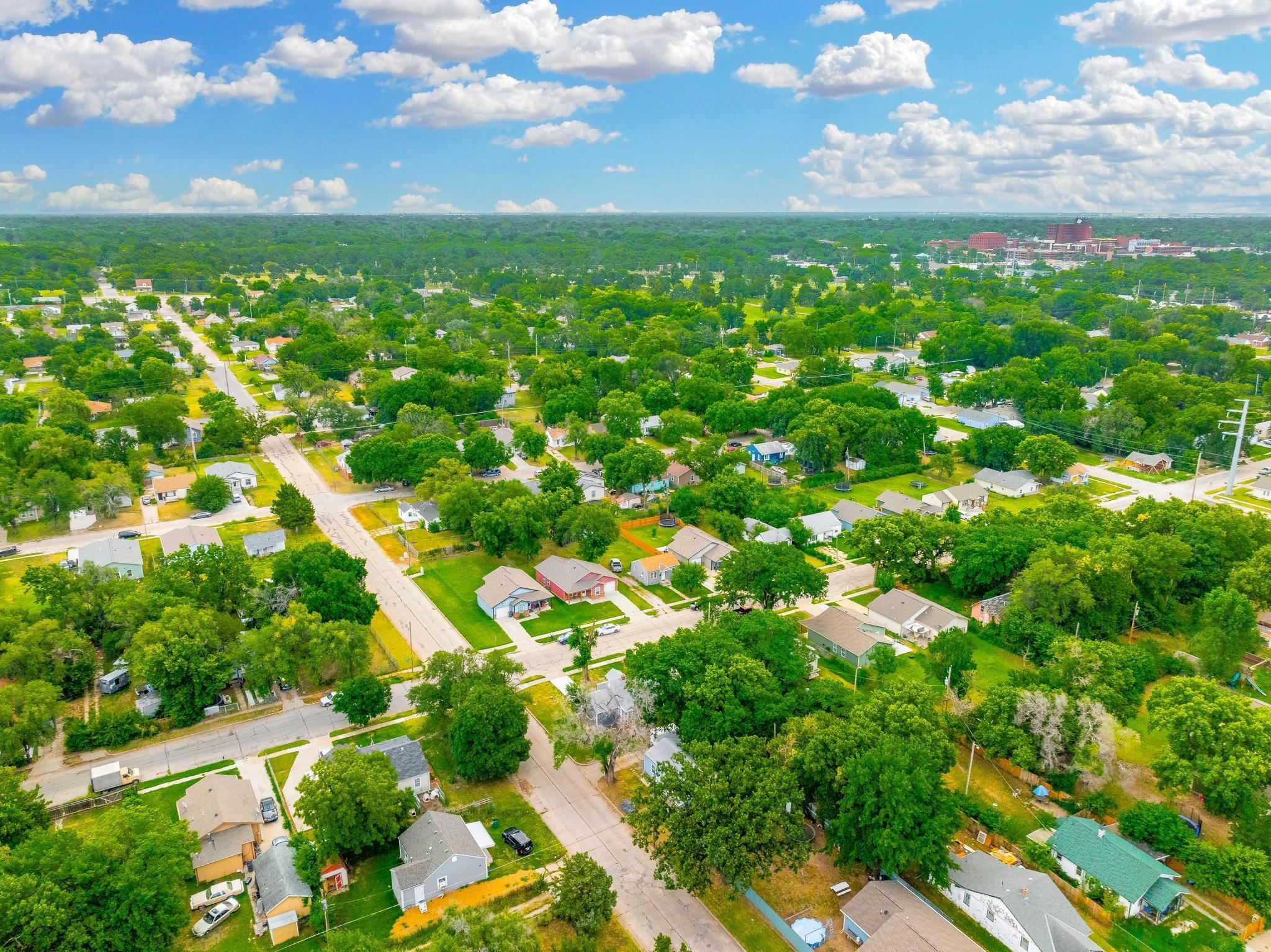 1257 N Green St, Wichita, Kansas image 33