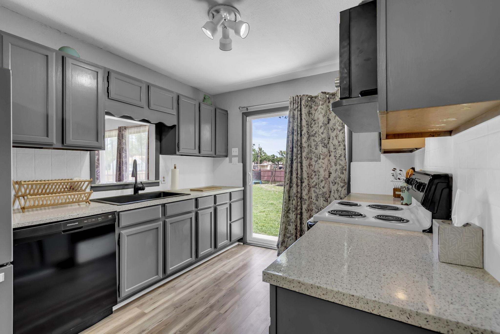 448 N Florence St, Wichita, Kansas image 10
