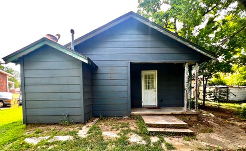 Homes For Sale - 308 S 2nd St<br/> Arkansas City, KS 67005