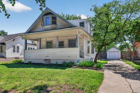 Homes For Sale - 810 N Litchfield Ave<br/> Wichita, KS 67203