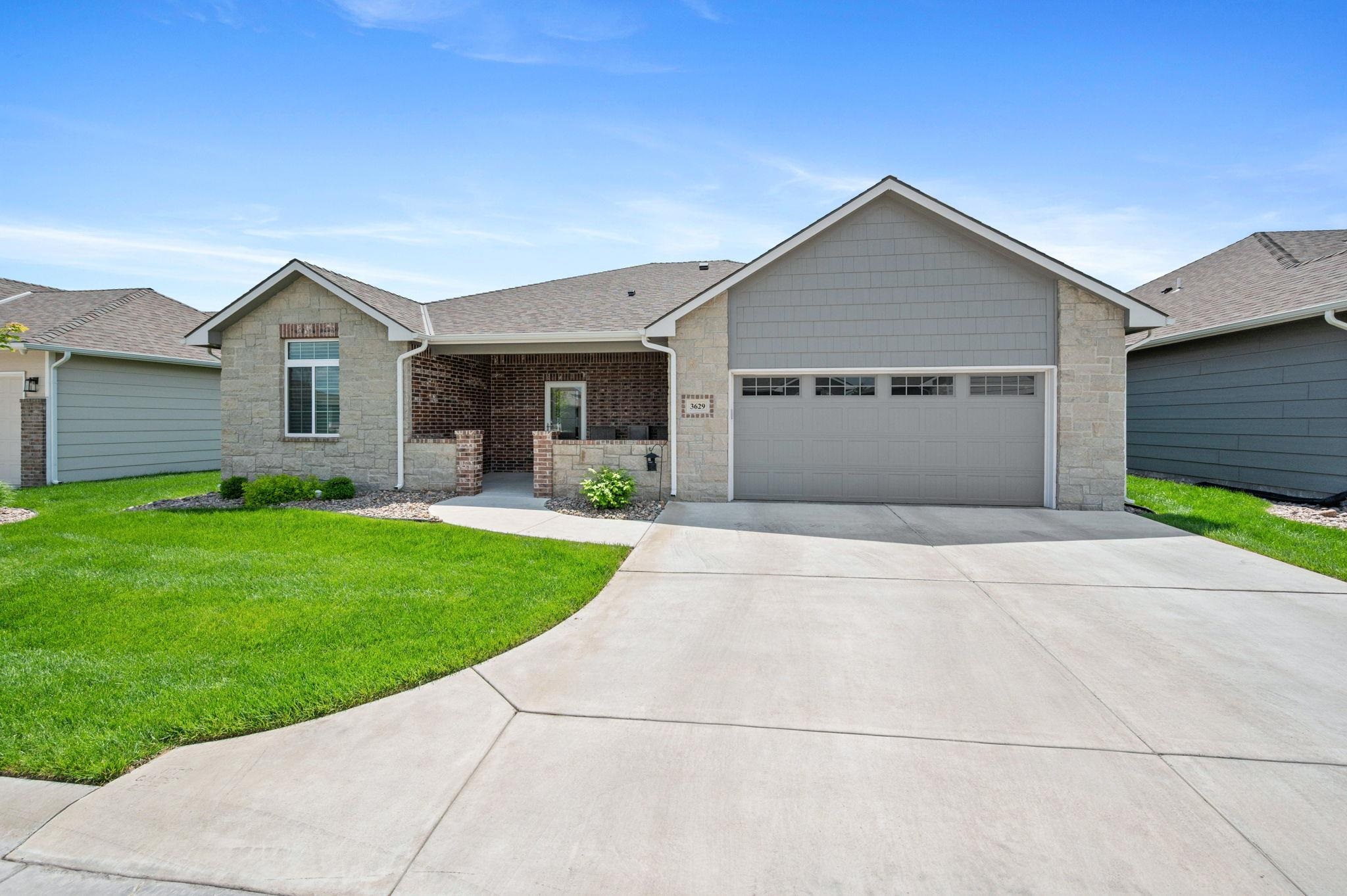 3629 N Lakeway Ct, Wichita, Kansas image 2
