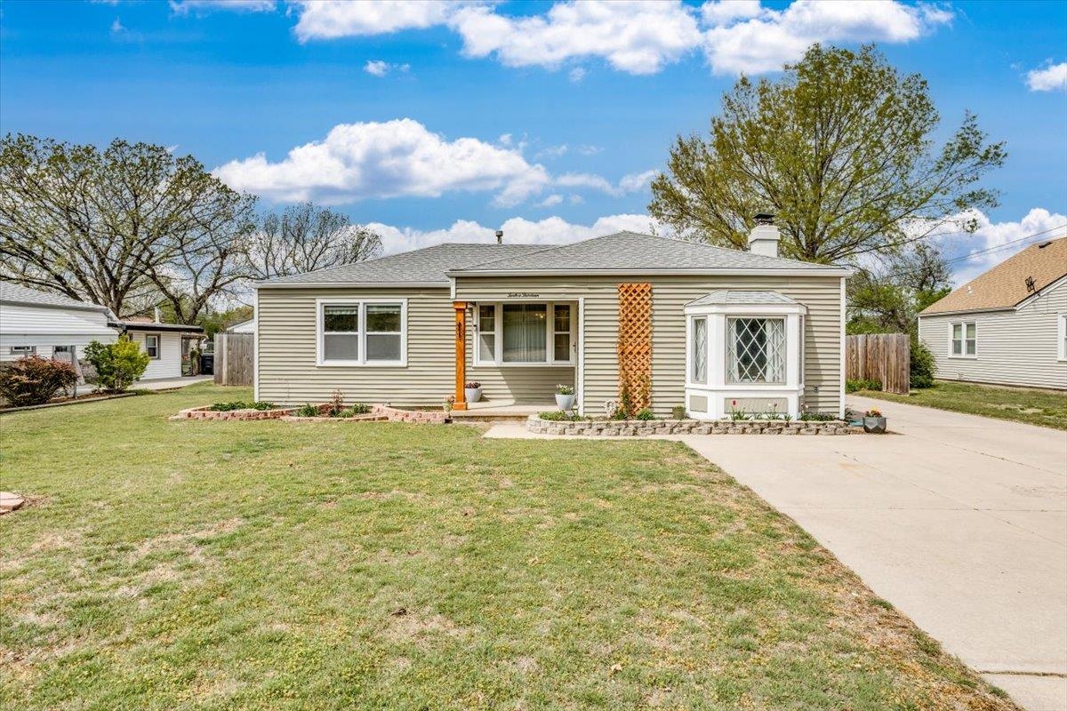 1213 N High St, Wichita, Kansas image 1