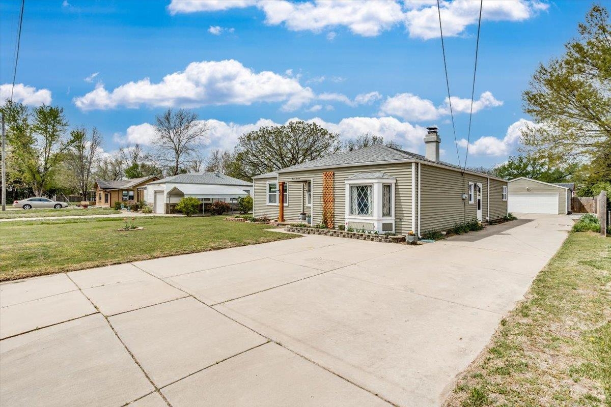 1213 N High St, Wichita, Kansas image 3