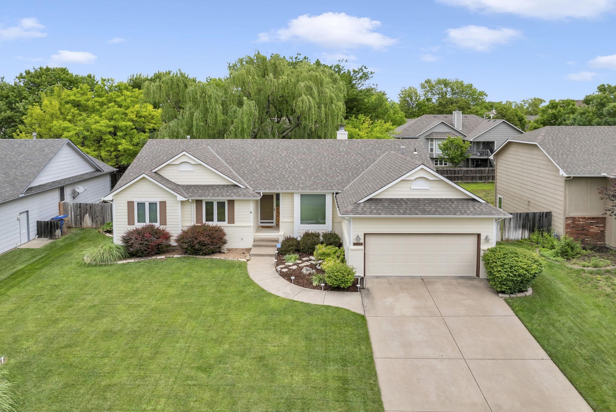 134 S Elm Ct, Andover, Virginia image 3