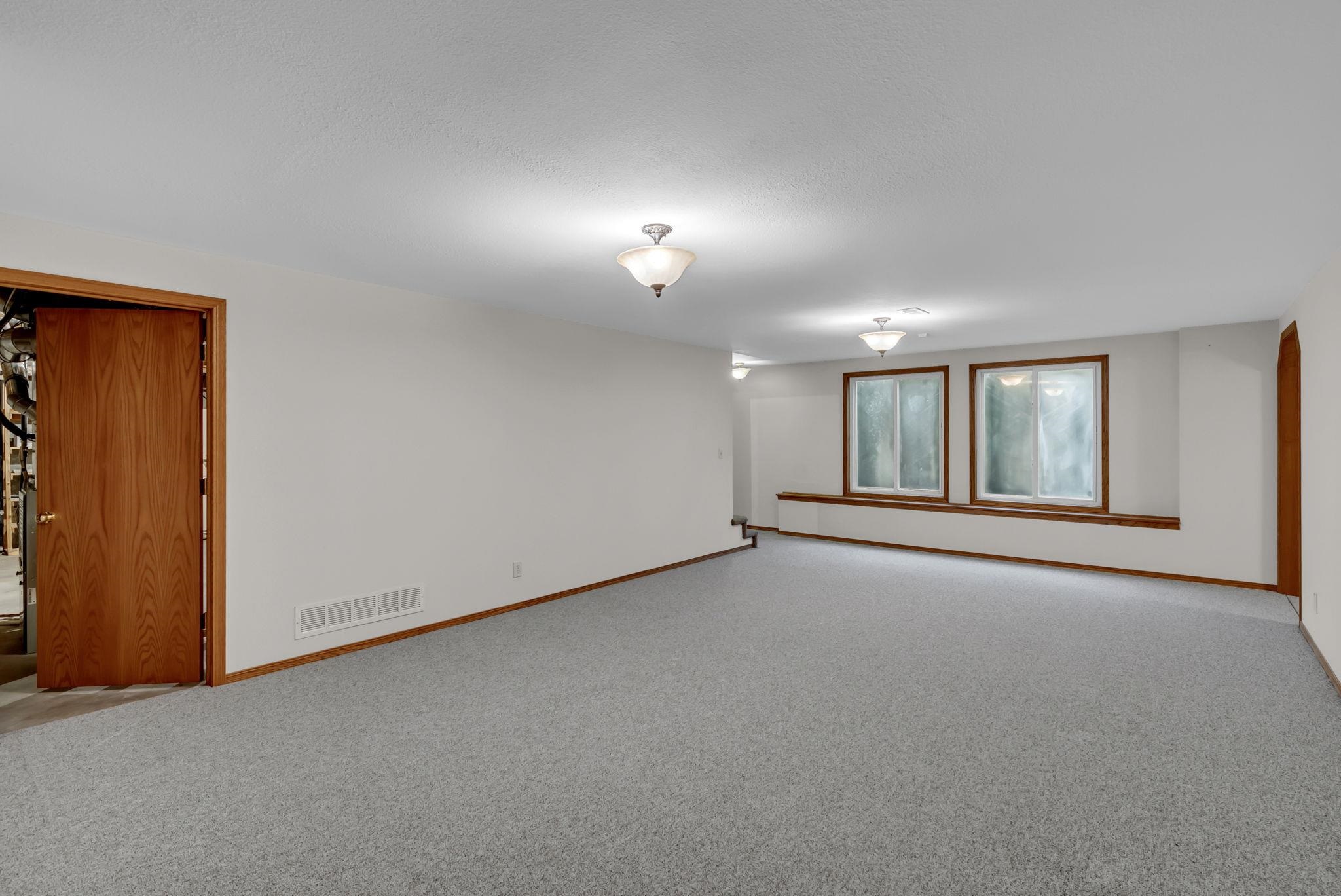134 S Elm Ct, Andover, Virginia image 25