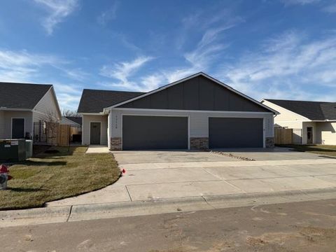 Multifamily For Sale - 17115 W Kashmir St<br/> Goddard, KS 67052