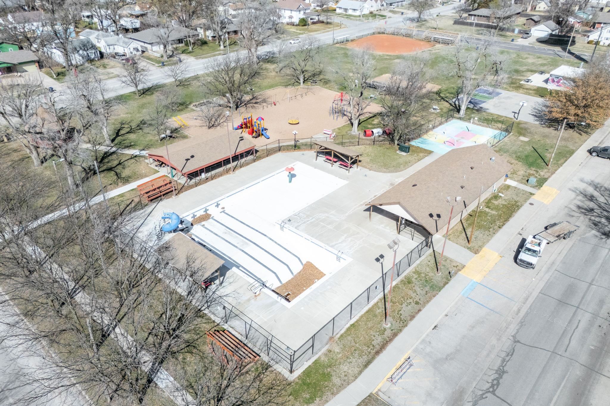 705 N Washington Ave, Sedgwick, Kansas image 35
