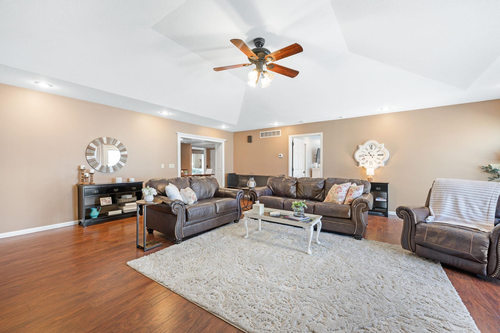 705 N Washington Ave, Sedgwick, Kansas image 15