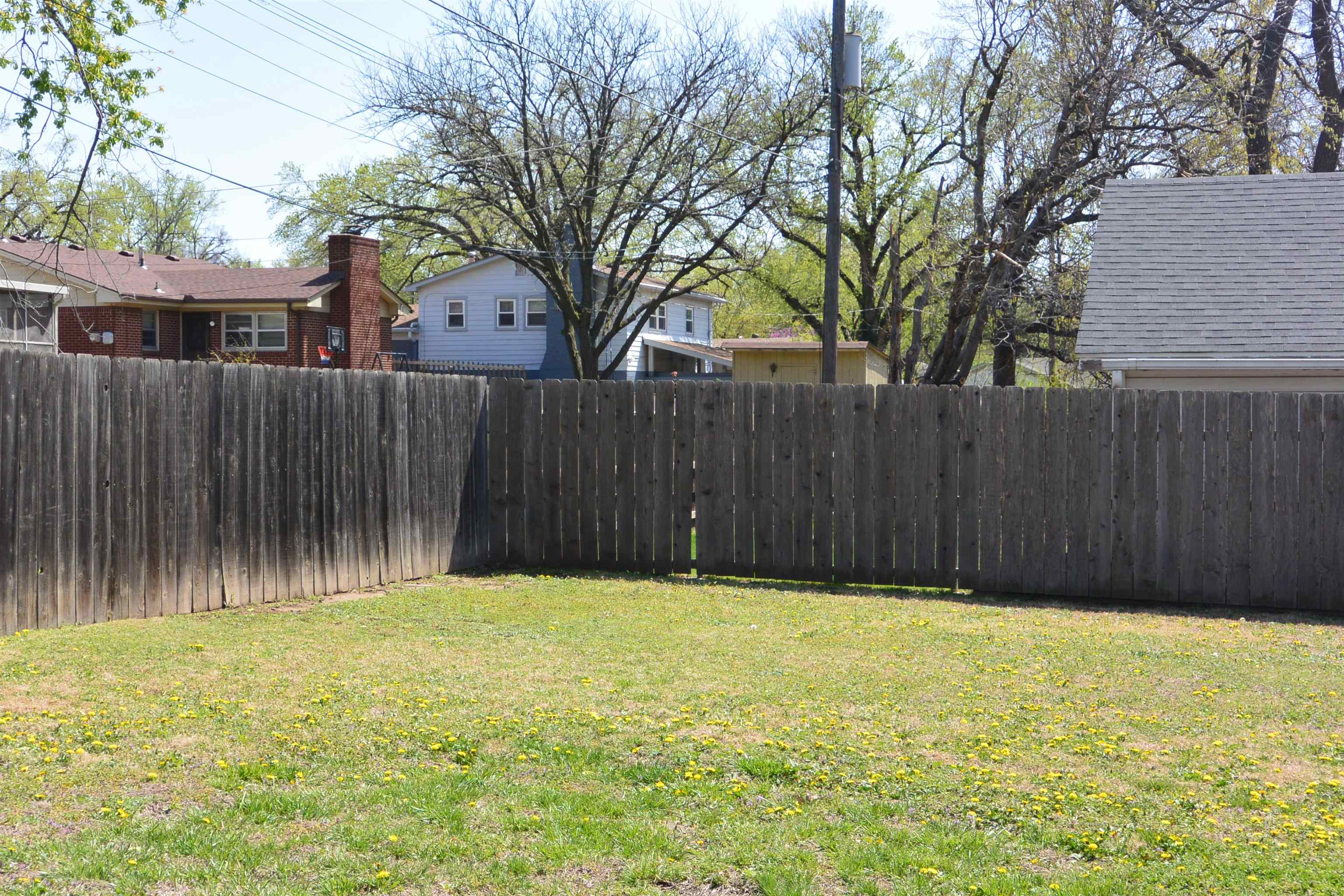 1826 S Vassar Ave, Wichita, Virginia image 17
