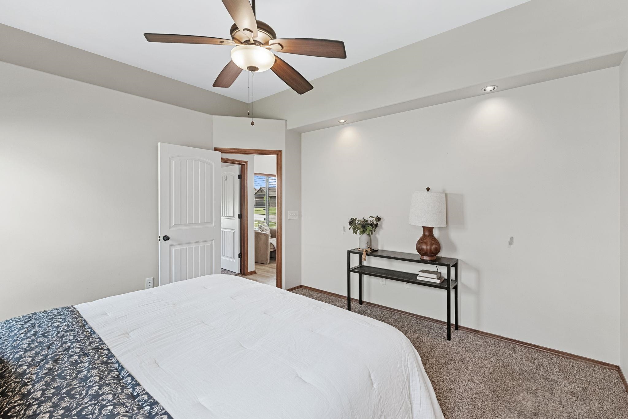 2767 N Woodridge Ct, Wichita, Kansas image 14