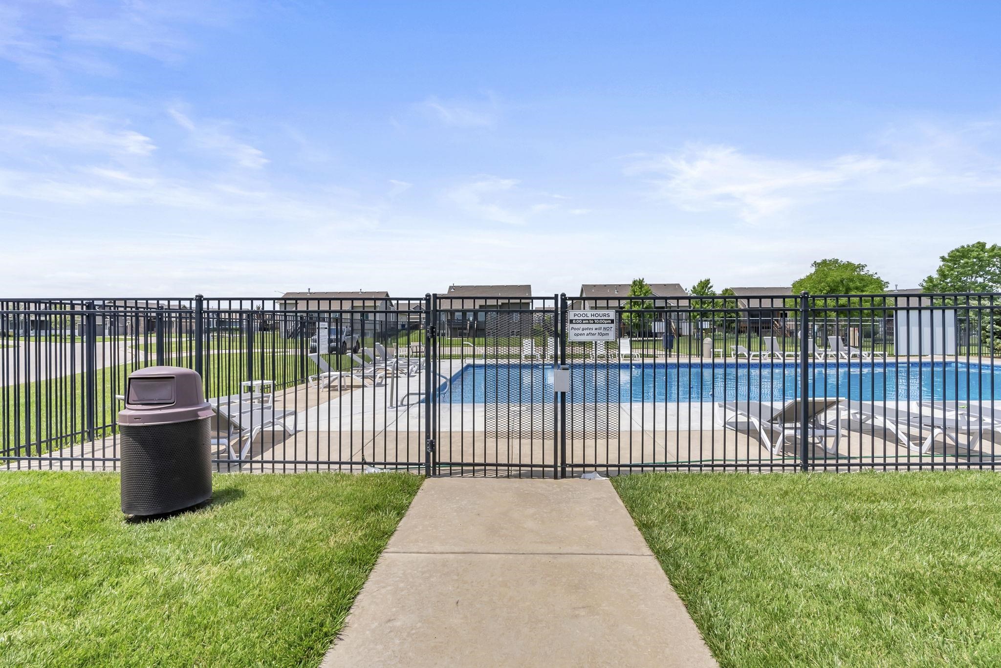 2767 N Woodridge Ct, Wichita, Kansas image 34
