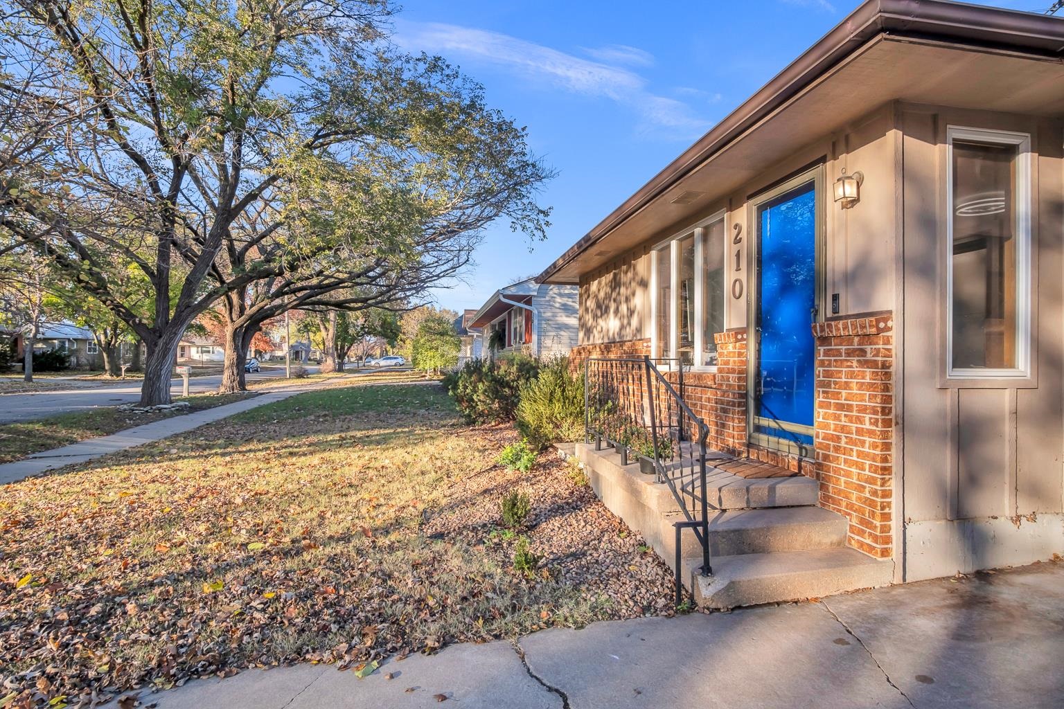 210 S Lincoln St, Hillsboro, Kansas image 5