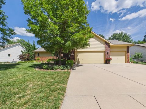 Homes For Sale - 314 N Bay Country St<br/> Sedgwick County, Wichita, KS 67235