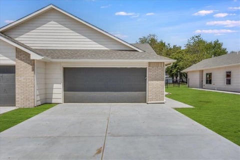 Multifamily For Sale - 1629 S Limuel St<br/> Wichita, KS 67235