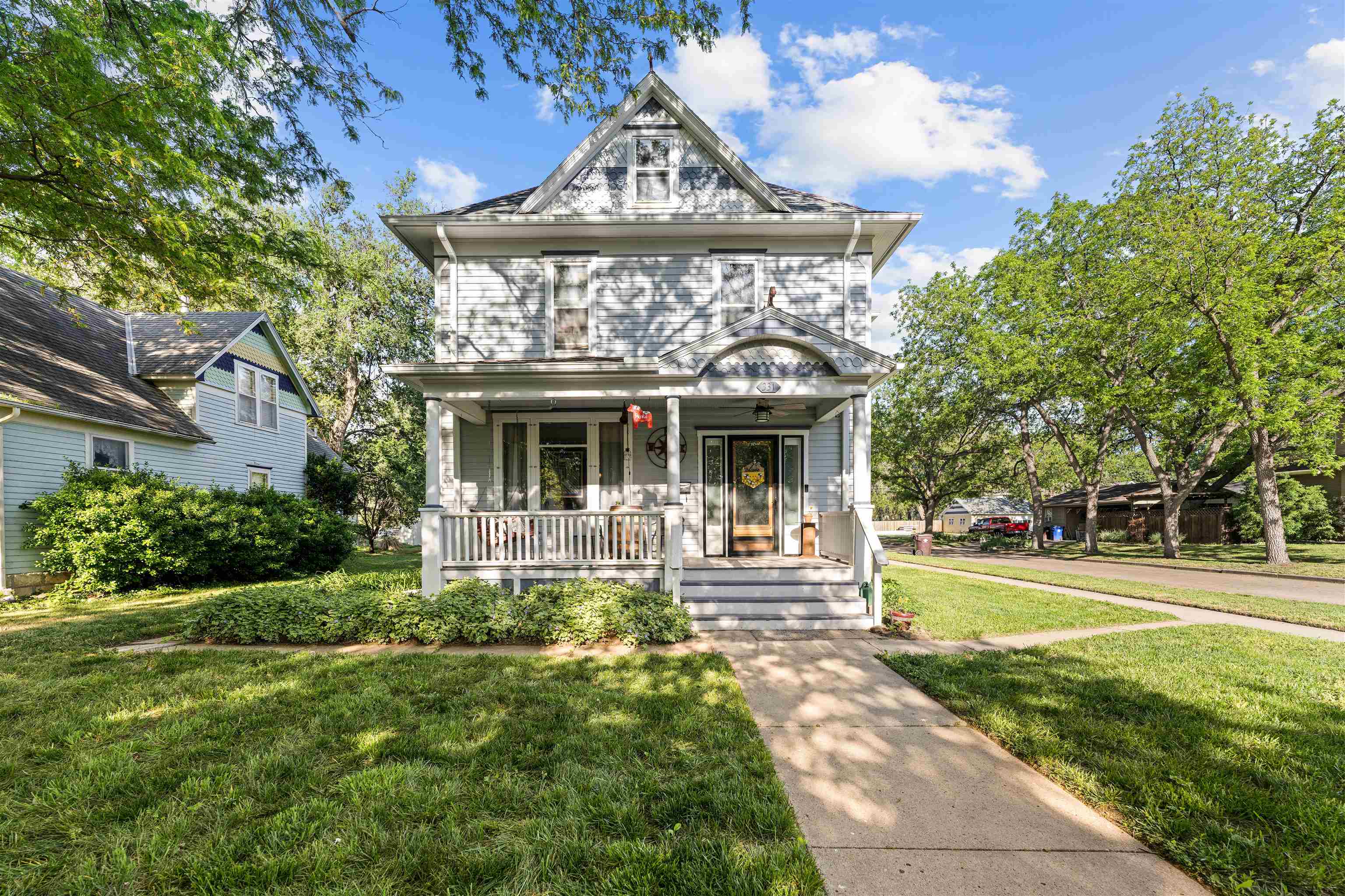 331 N Main St, Lindsborg, Kansas image 1