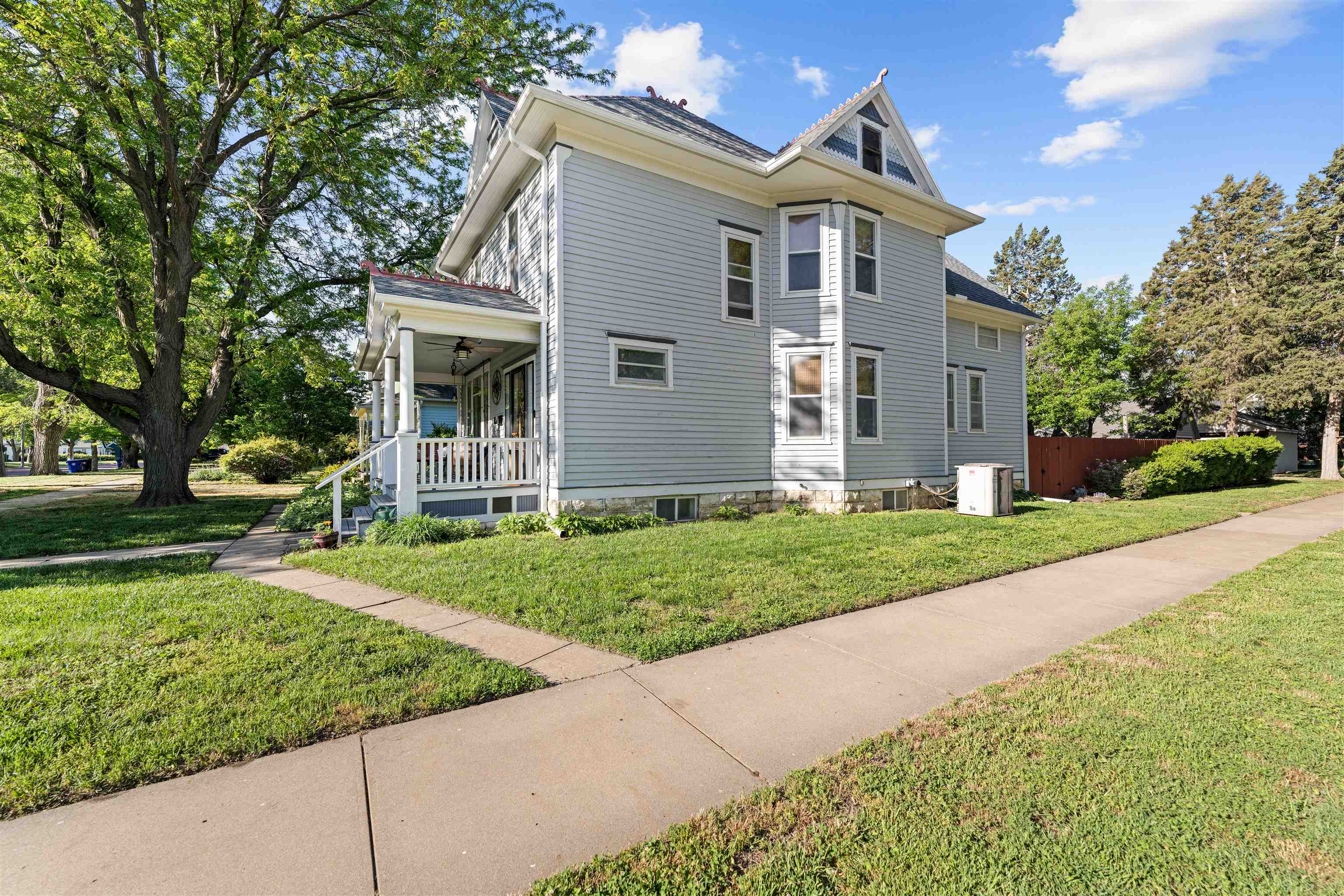 331 N Main St, Lindsborg, Kansas image 31