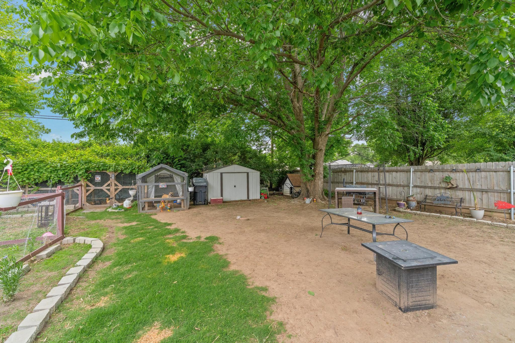 301 N Maynard Ave, Haysville, Kansas image 30