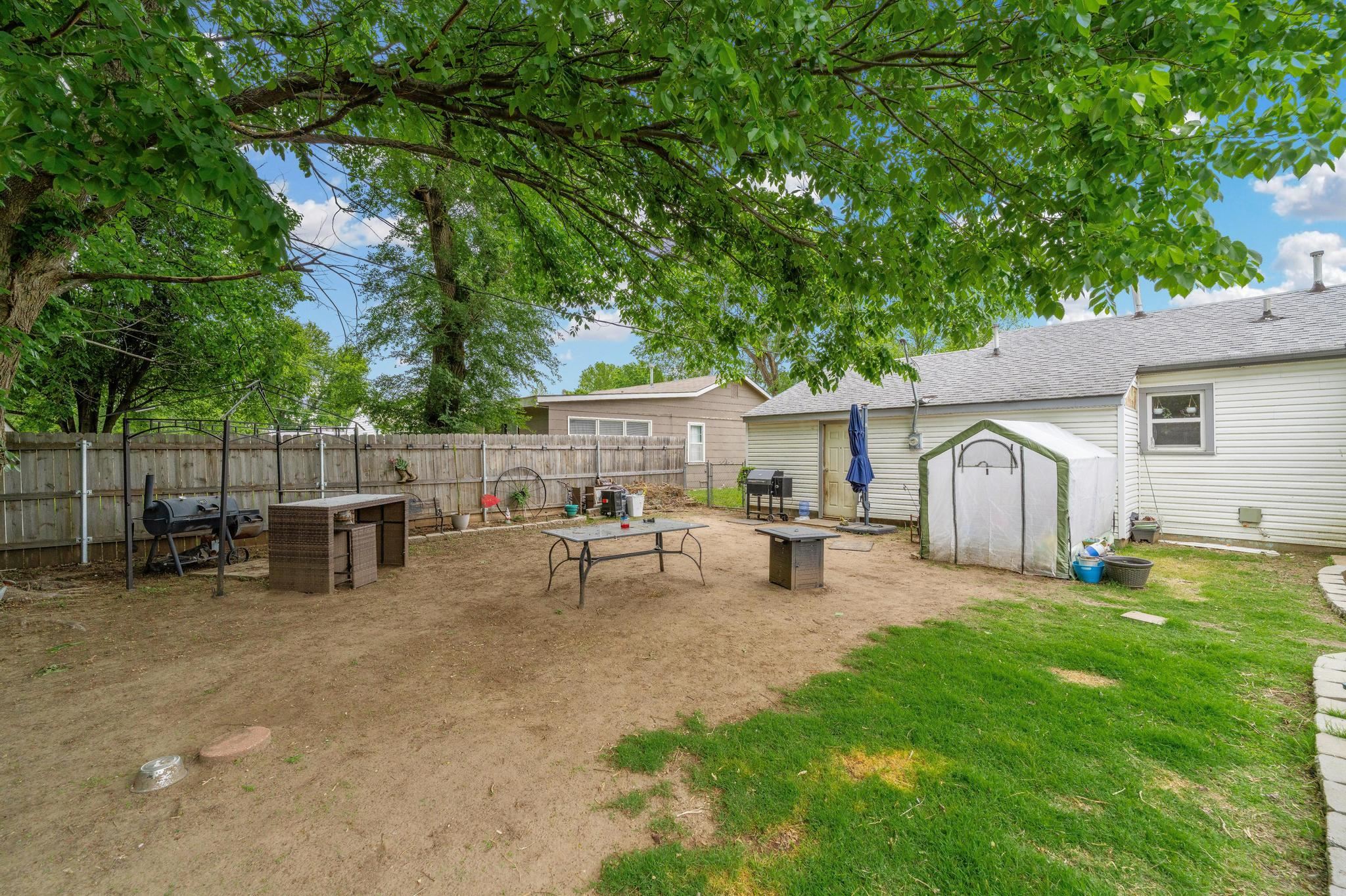 301 N Maynard Ave, Haysville, Kansas image 33