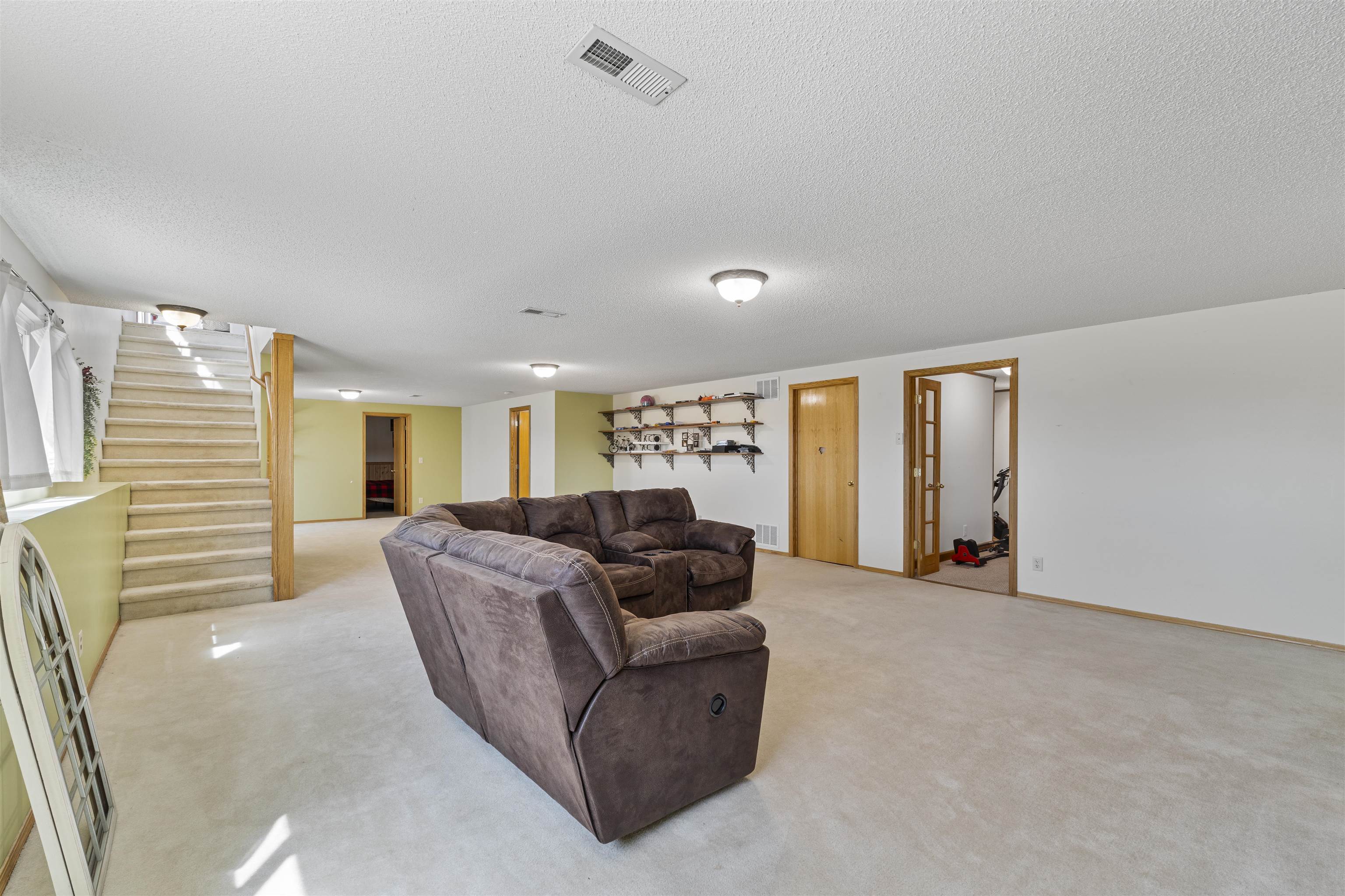 307 W Waterford Ct, Andover, Kansas image 14