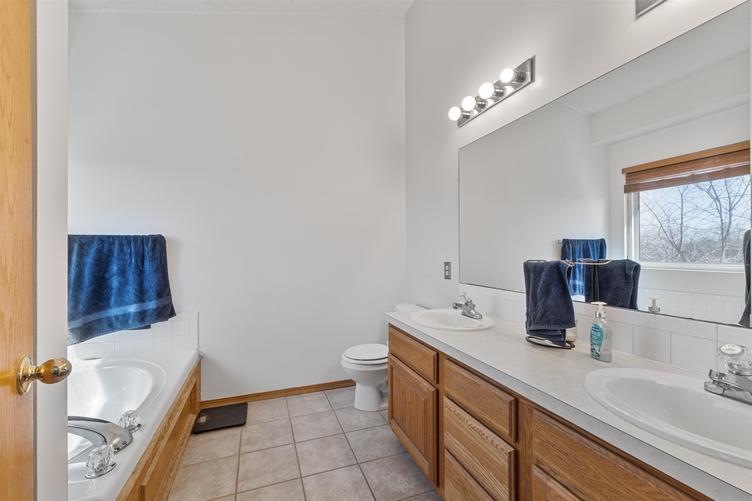 307 W Waterford Ct, Andover, Kansas image 10