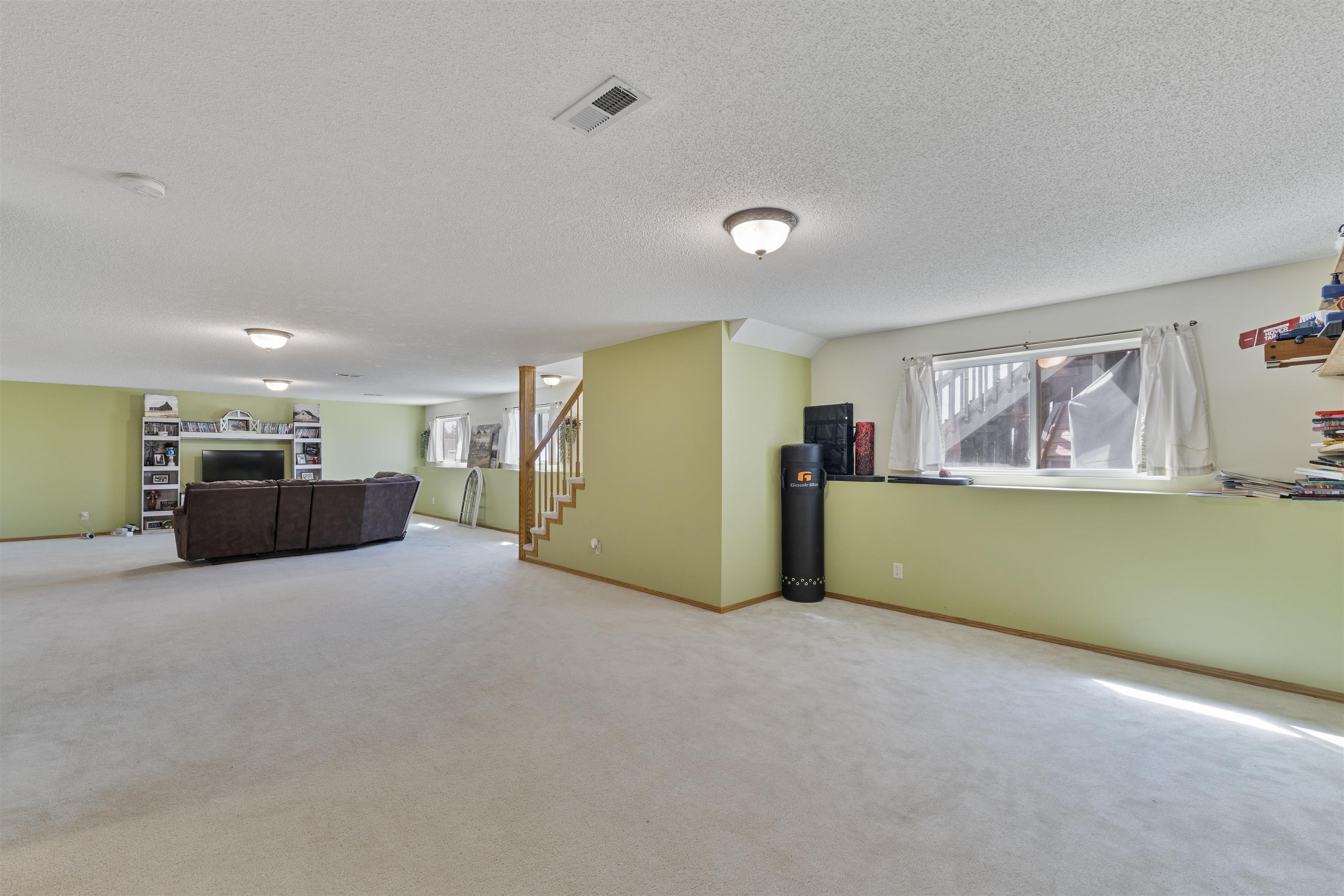 307 W Waterford Ct, Andover, Kansas image 16