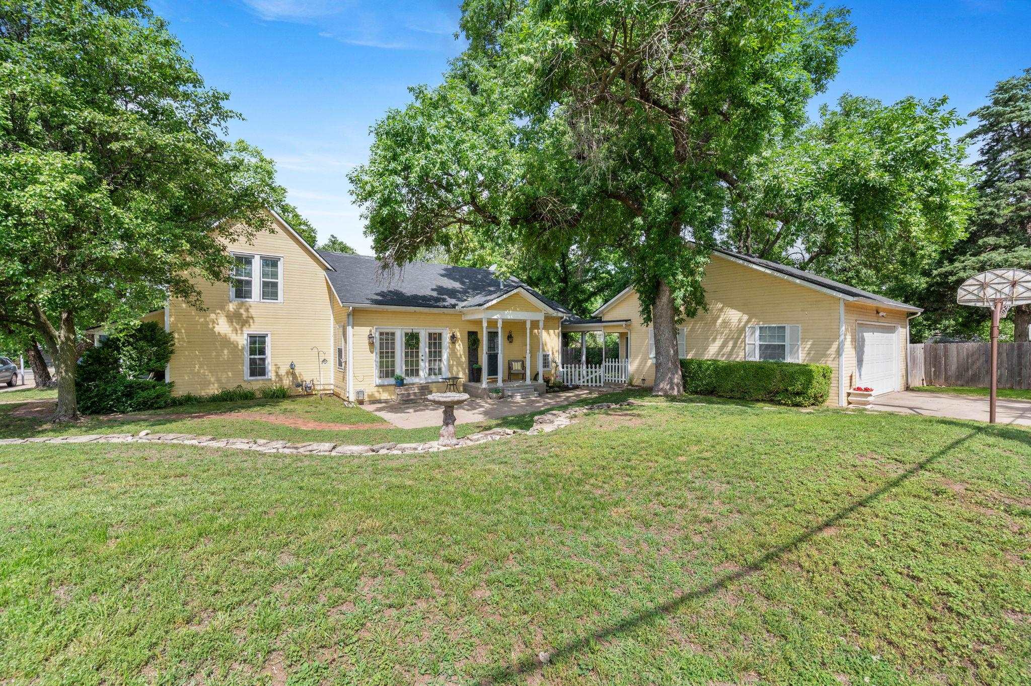 420 W 4th Ave, Belle Plaine, Kansas image 2