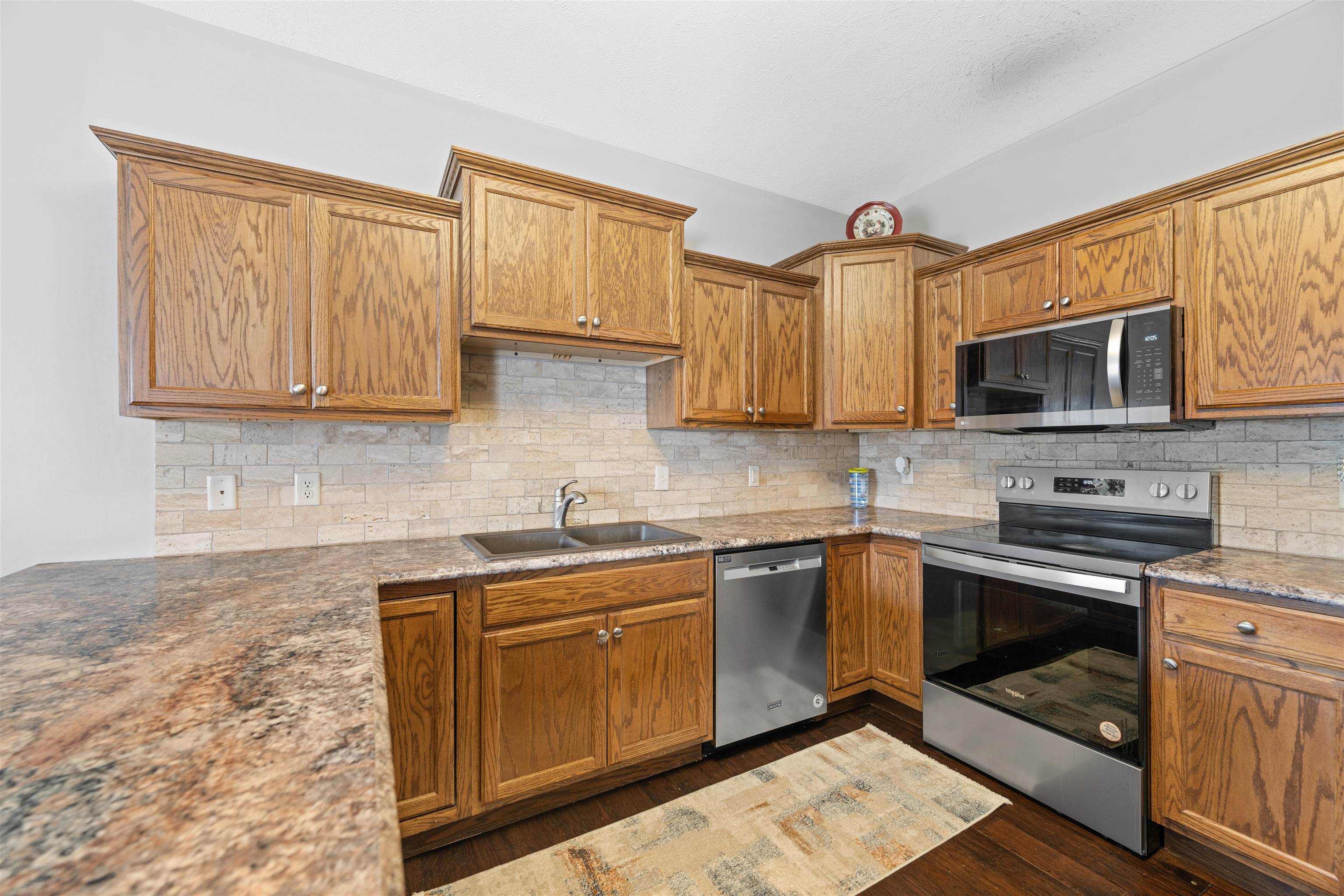 826 Rittgers Ln, Salina, Kansas image 10