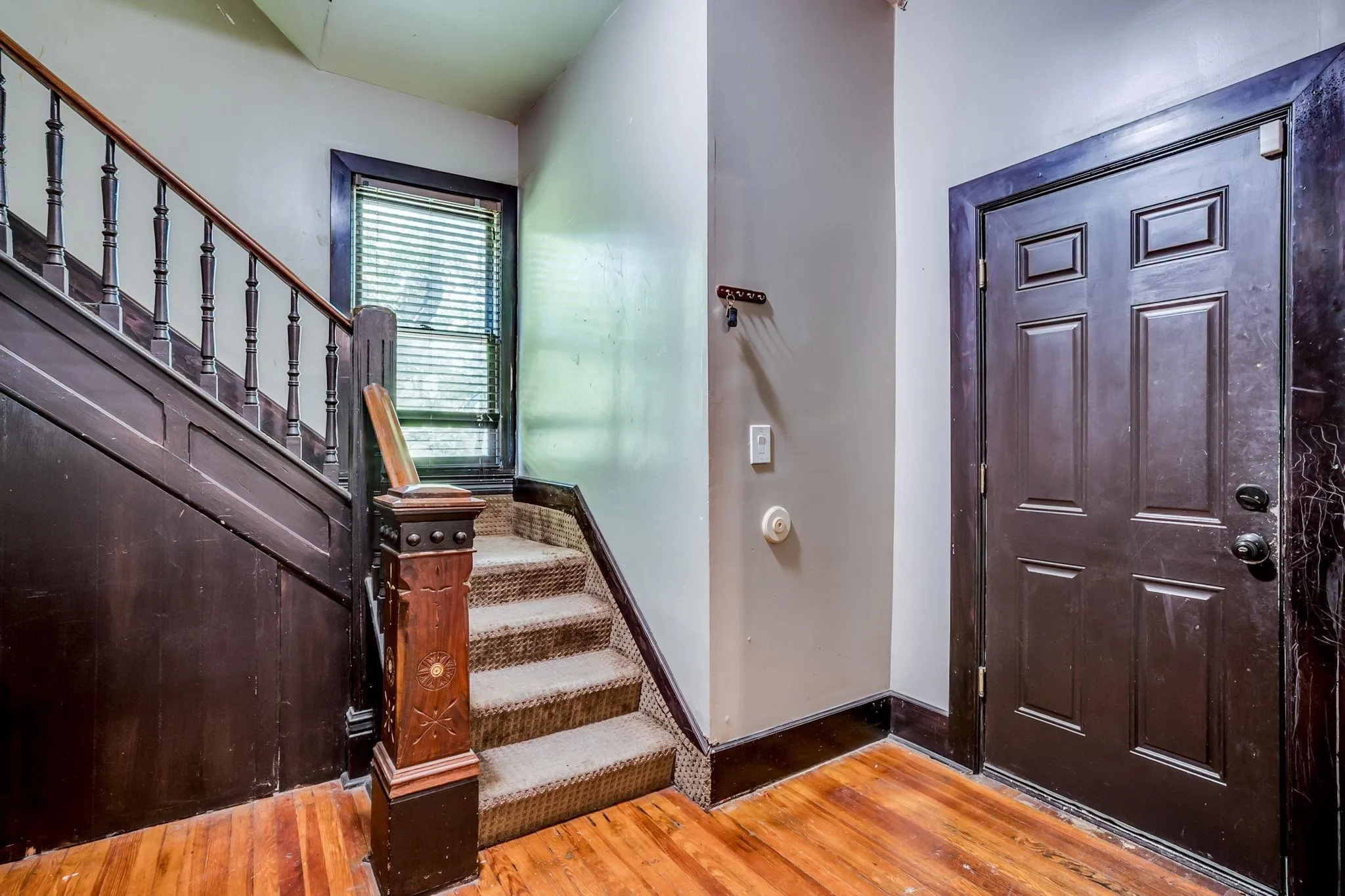 Wichita, Kansas 67208, United States, 5 Bedrooms Bedrooms, ,2 BathroomsBathrooms,Residential,Active,166631