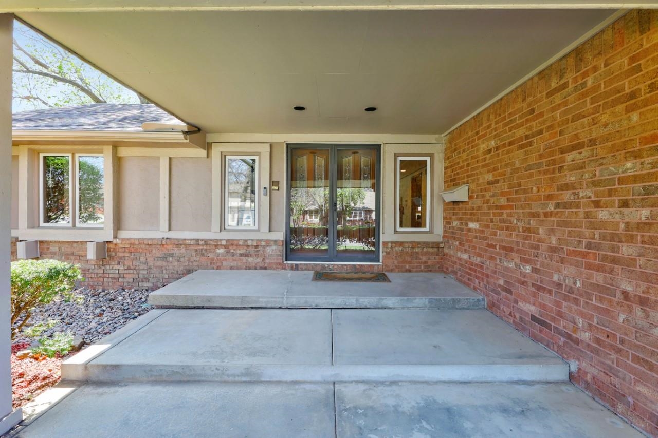 6915 E 14th St N St, Wichita, Kansas image 3