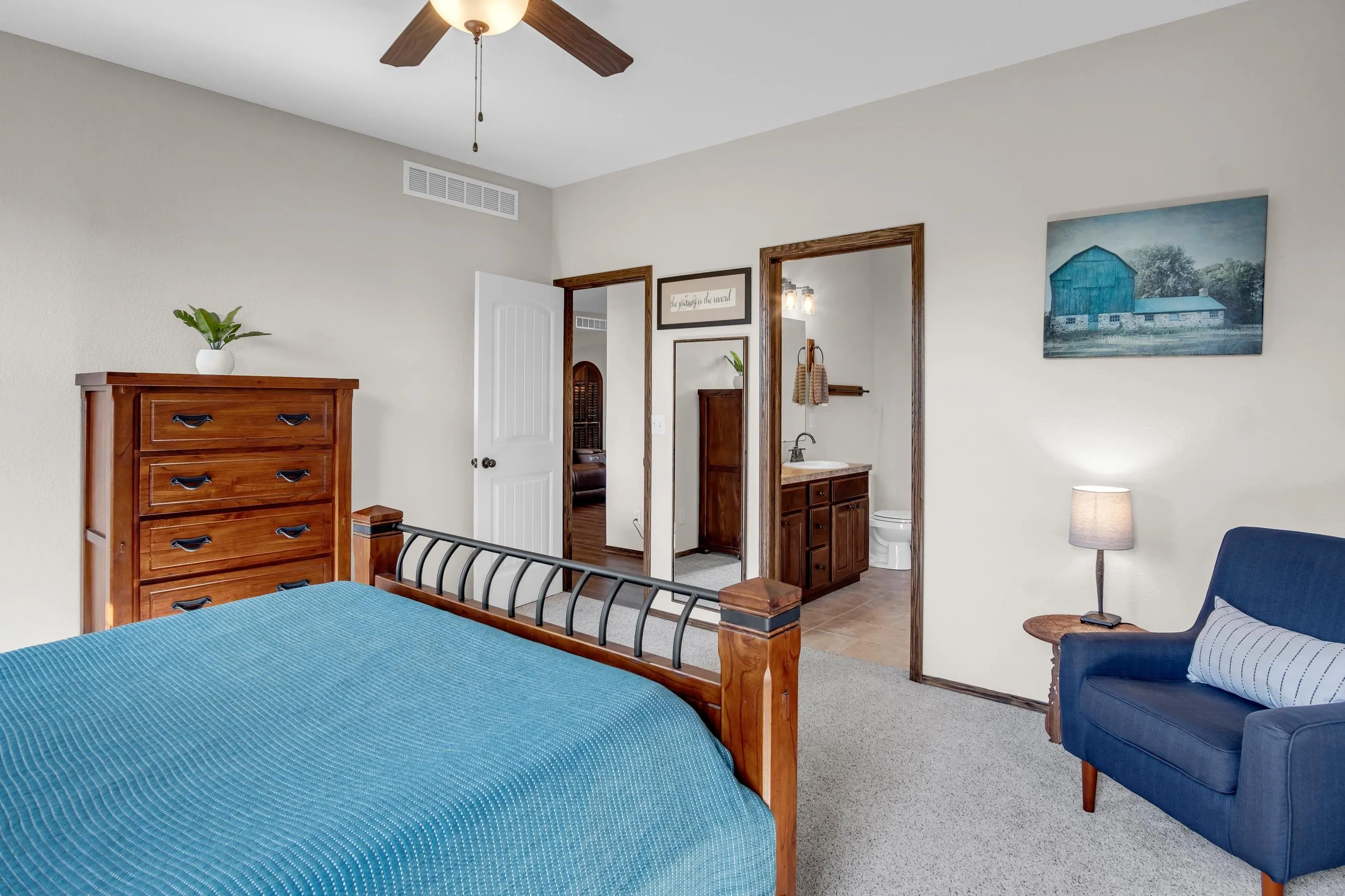 Wichita, Kansas 67204, United States, 5 Bedrooms Bedrooms, ,3 BathroomsBathrooms,Residential,Active,160993