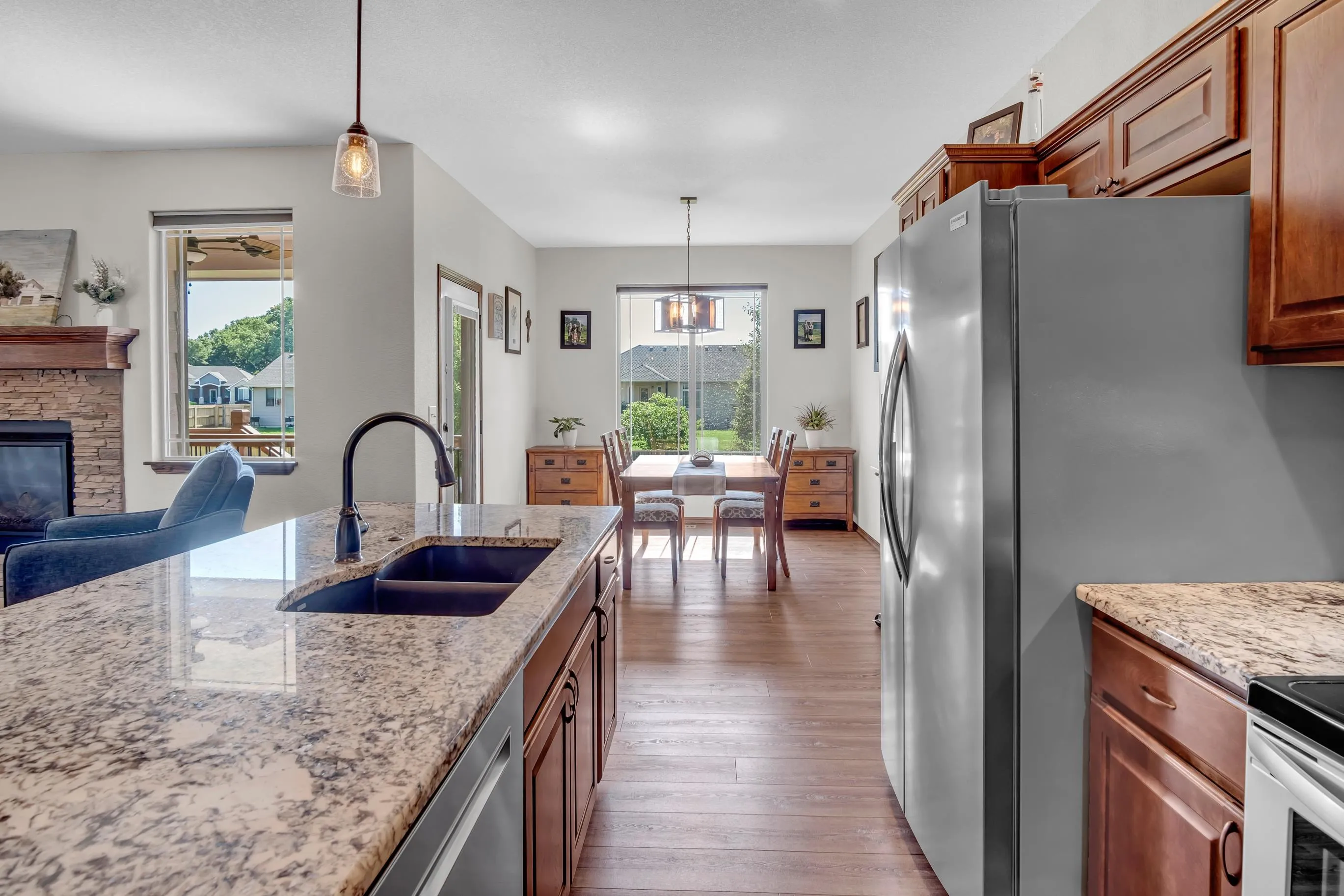 Wichita, Kansas 67204, United States, 5 Bedrooms Bedrooms, ,3 BathroomsBathrooms,Residential,Active,160993