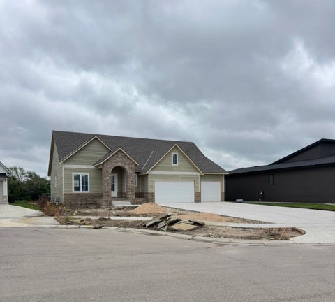 Homes For Sale - 14838 E Camden Chase St<br/> Wichita, KS 67230