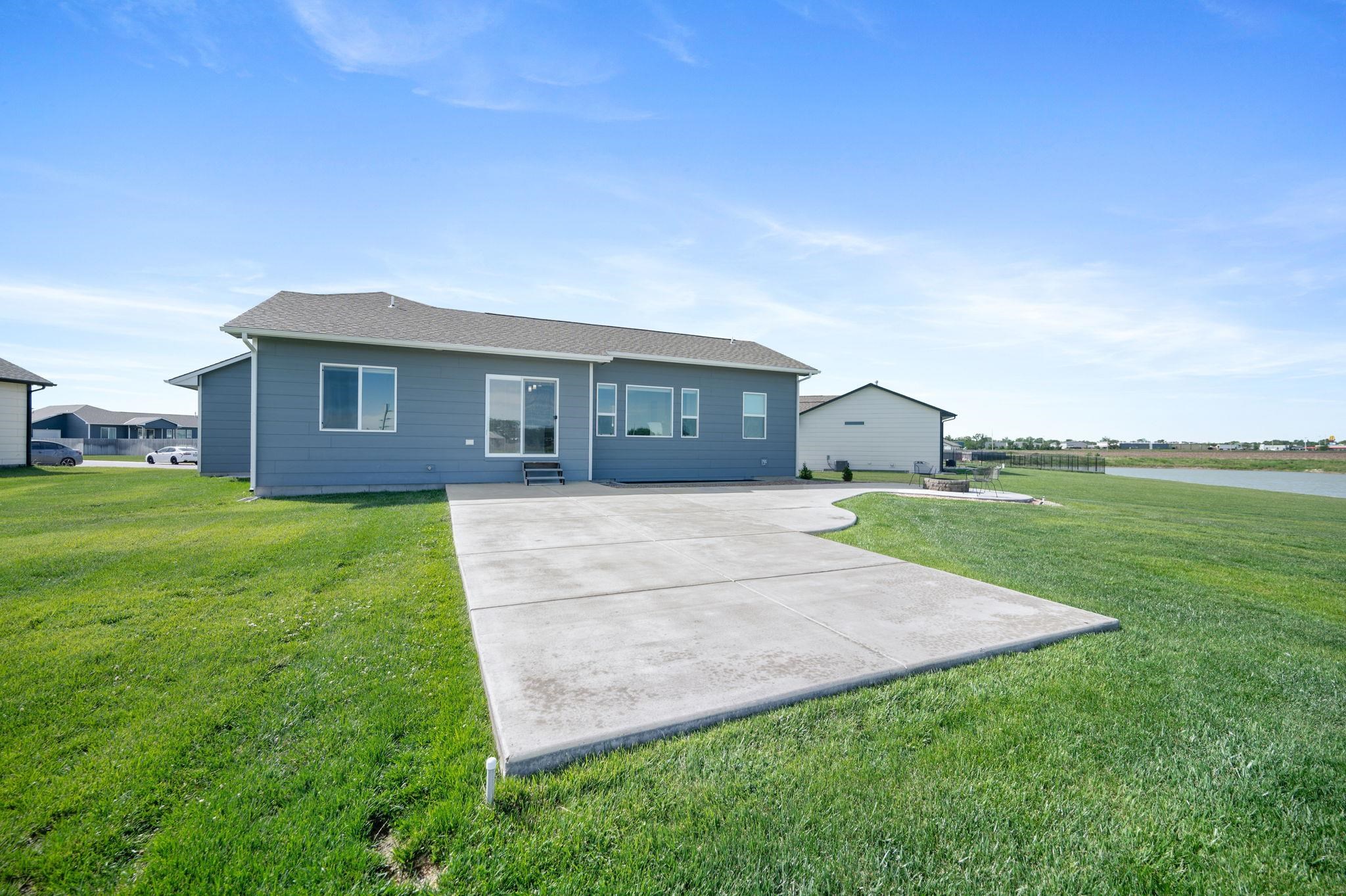 768 E Sunset Cir, Goddard, Kansas image 27