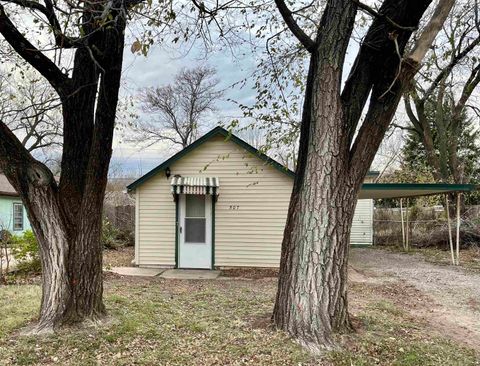 Homes For Sale - 507 S Sheridan St<br/> Sedgwick County, Wichita, KS 67213