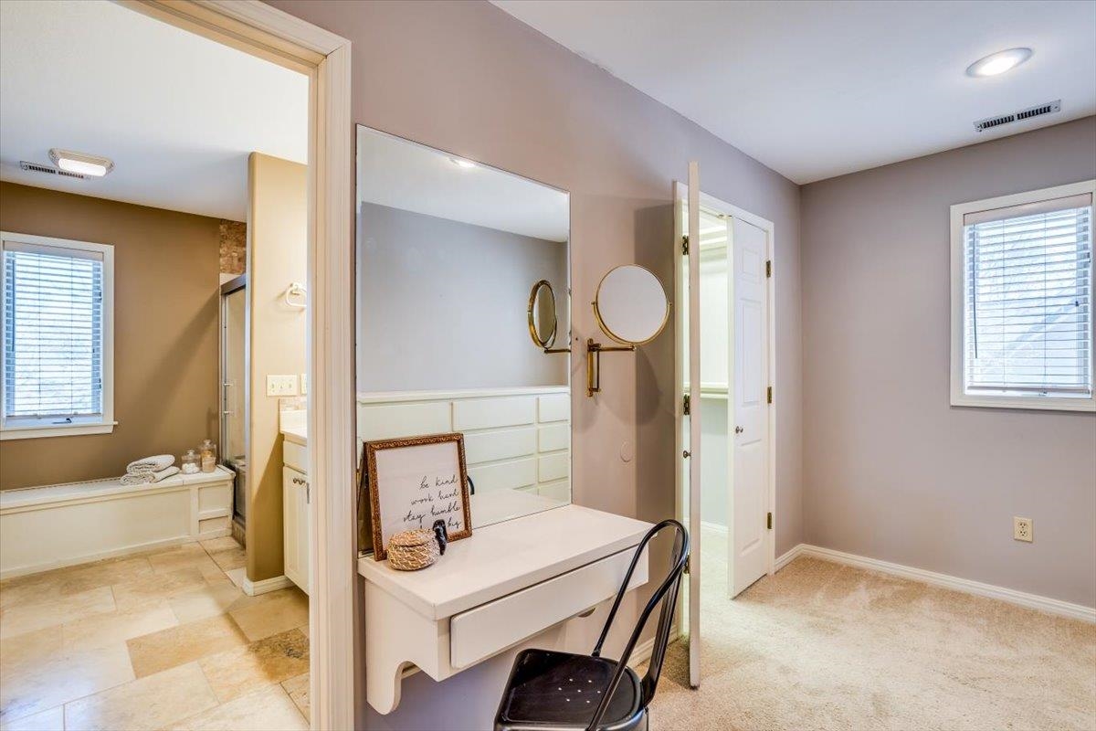 4717 N Cobblestone St, Wichita, Kansas image 16