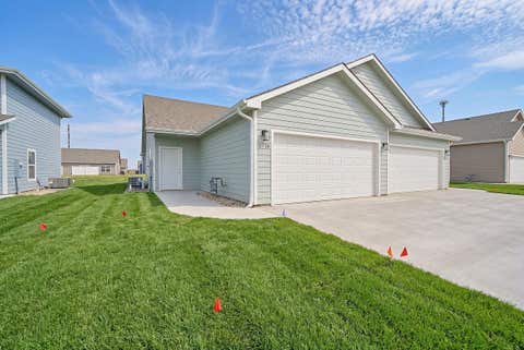 Homes For Sale - 2718 Amelia Ln<br/> Salina, KS 67401