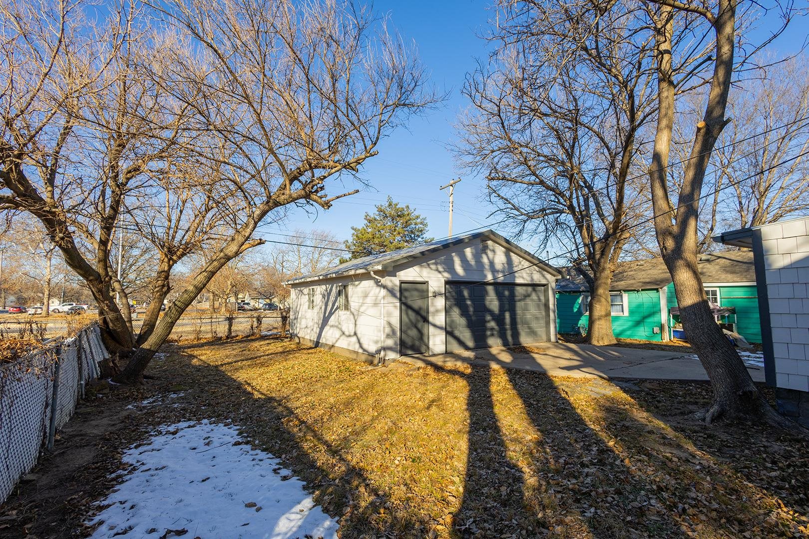 749 S Poplar St, Wichita, Kansas image 26