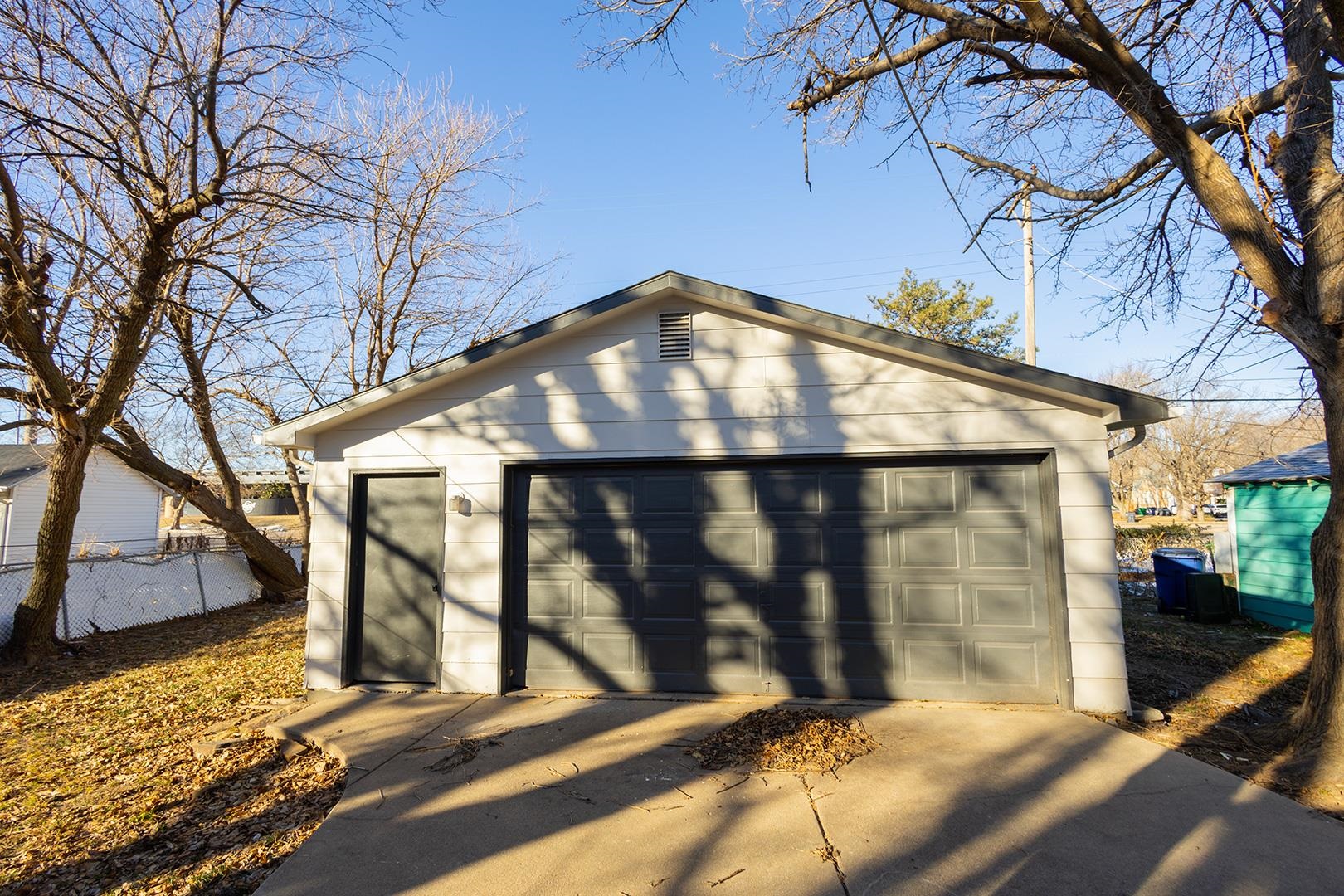 749 S Poplar St, Wichita, Kansas image 20