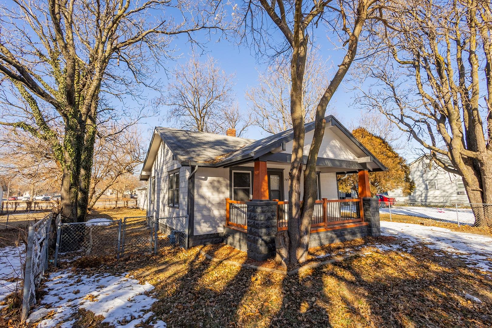 749 S Poplar St, Wichita, Kansas image 3