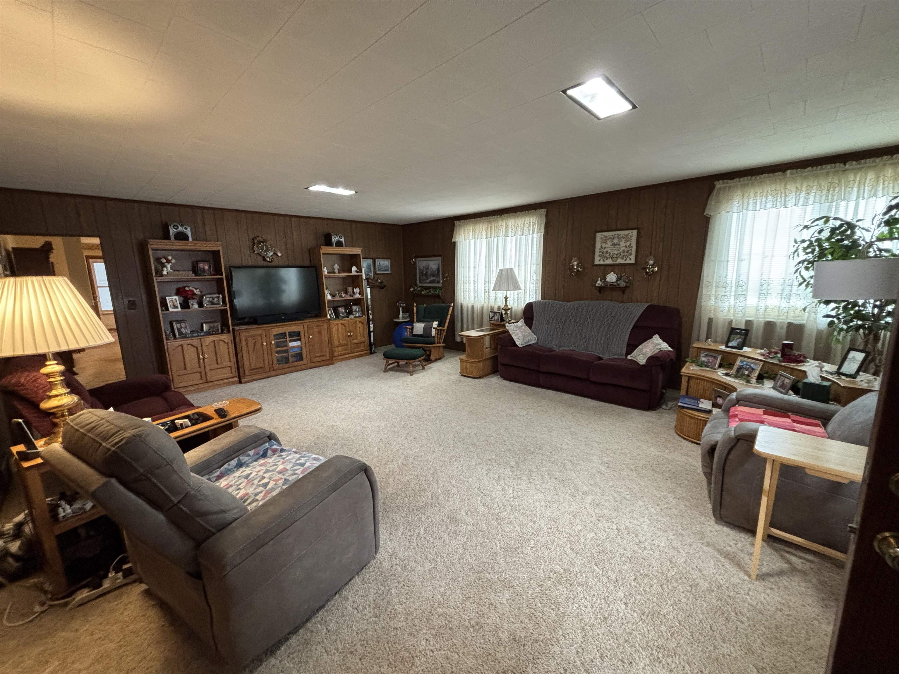 326 S Parkway, Norwich, Kansas image 6