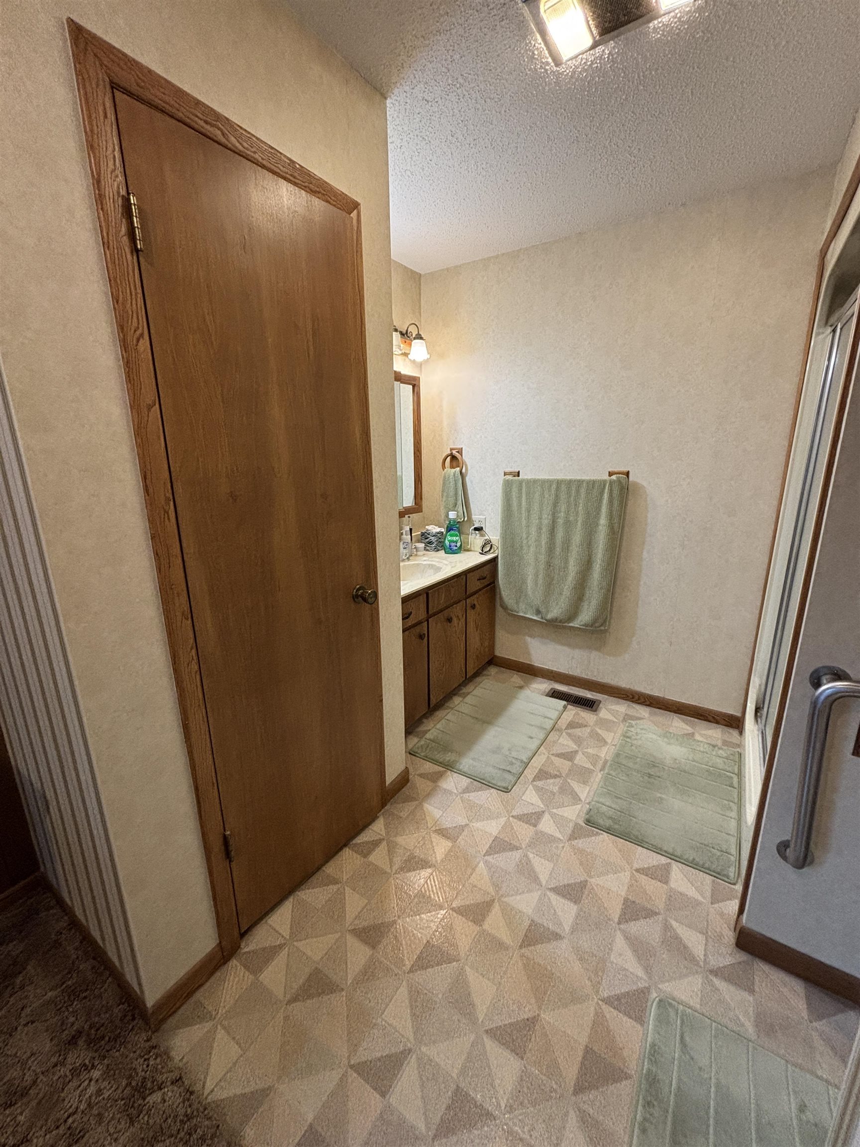 326 S Parkway, Norwich, Kansas image 14